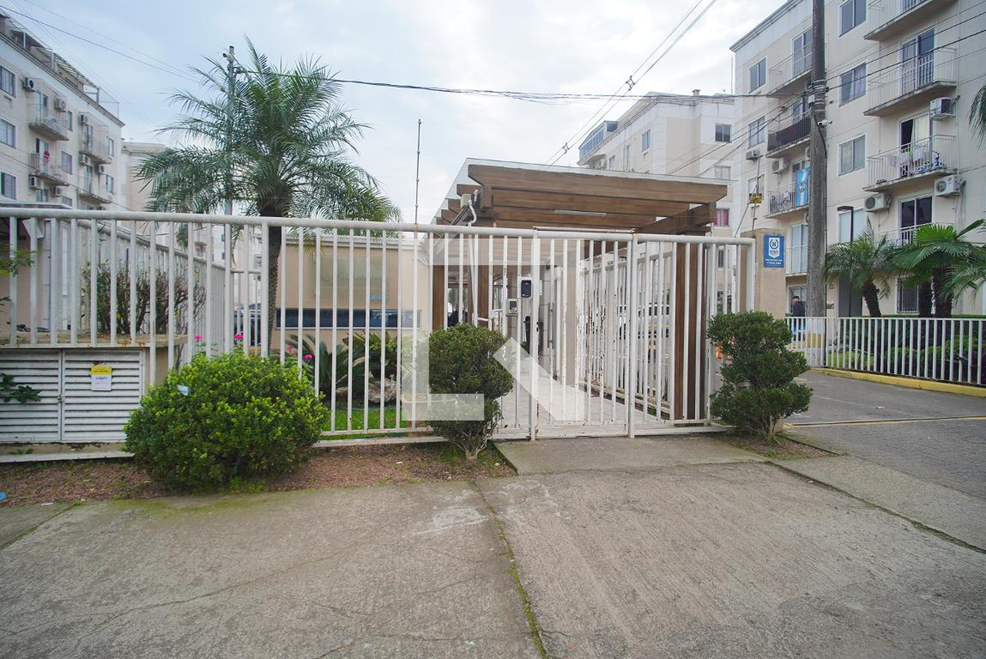 Fachada Condomínio em Rua Tomé de Souza, 99