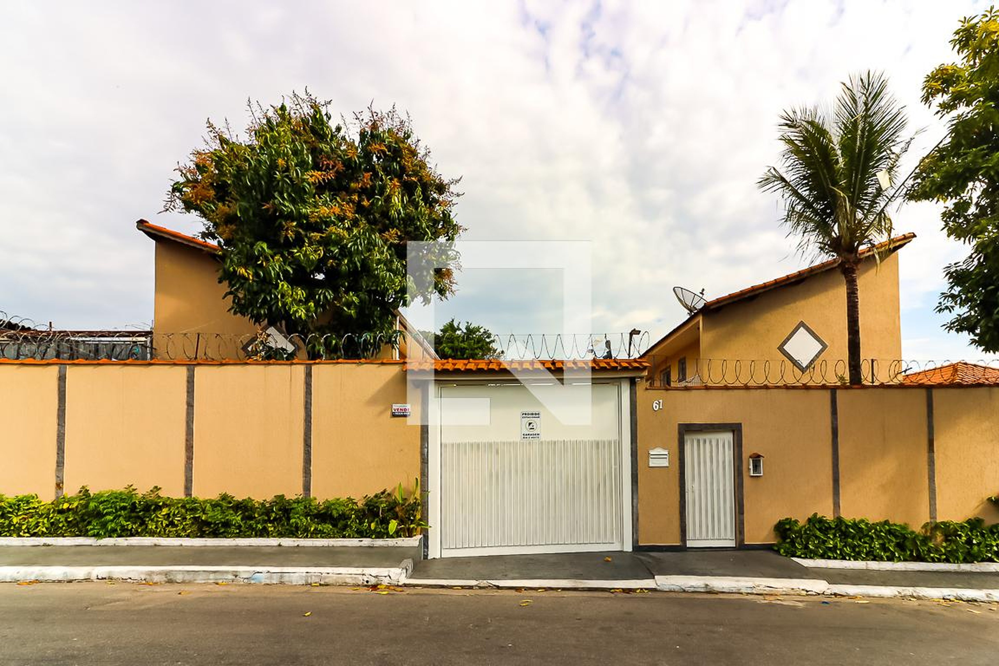 Fachada do Condomínio Residencial Stefane