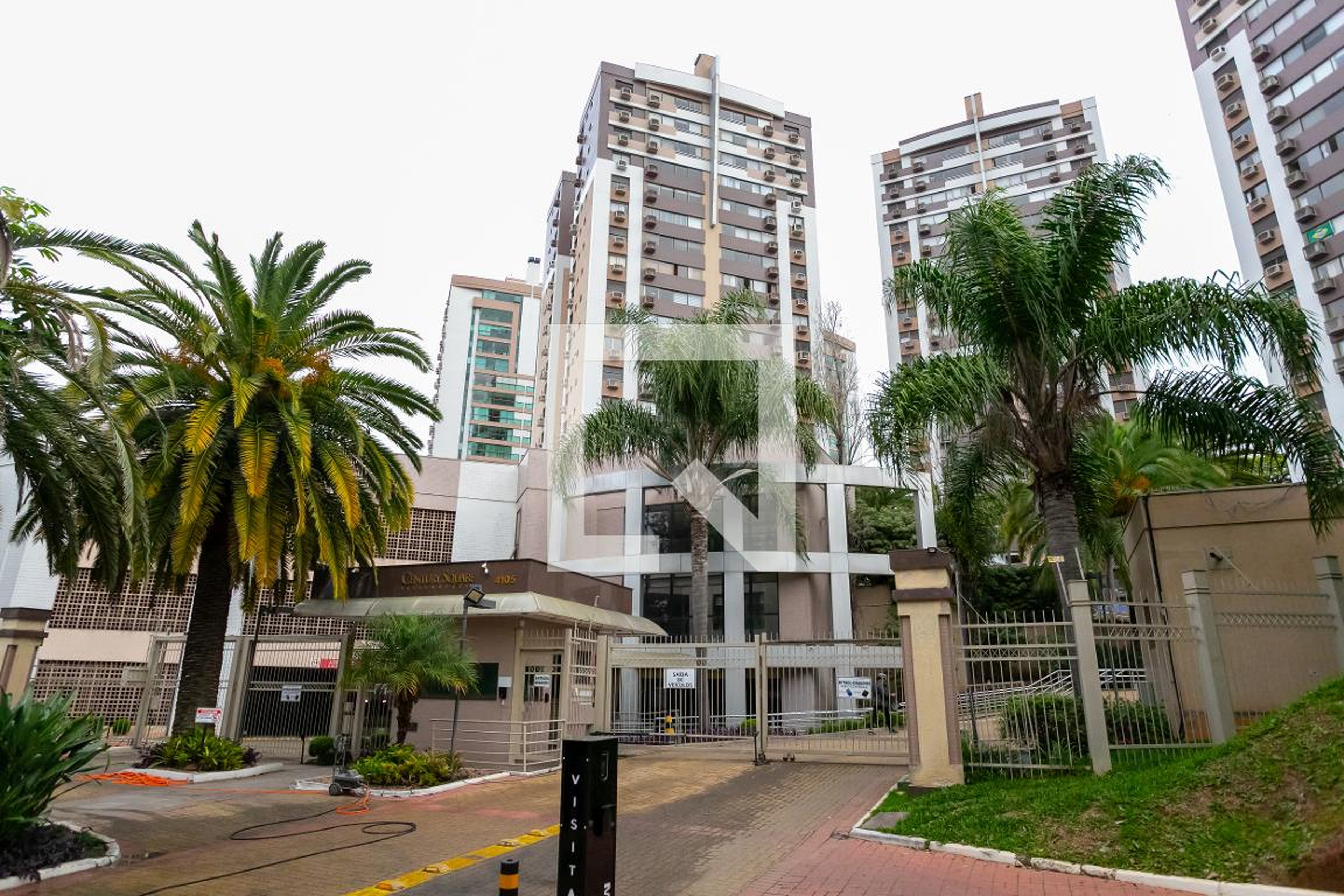 Fachada do Prédio Condomínio Century Square Higienopolis