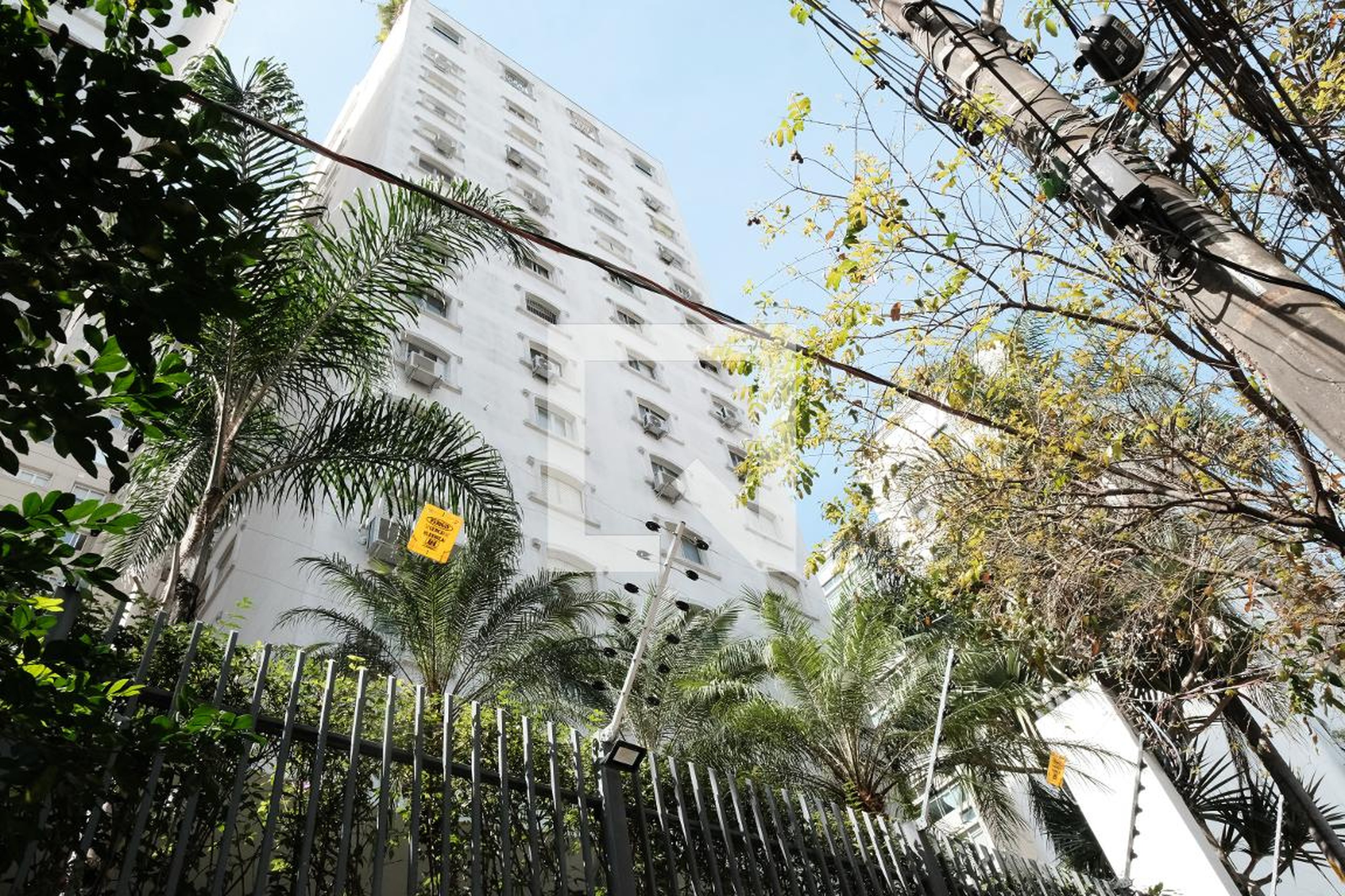 Fachada Edifício Mediterrane