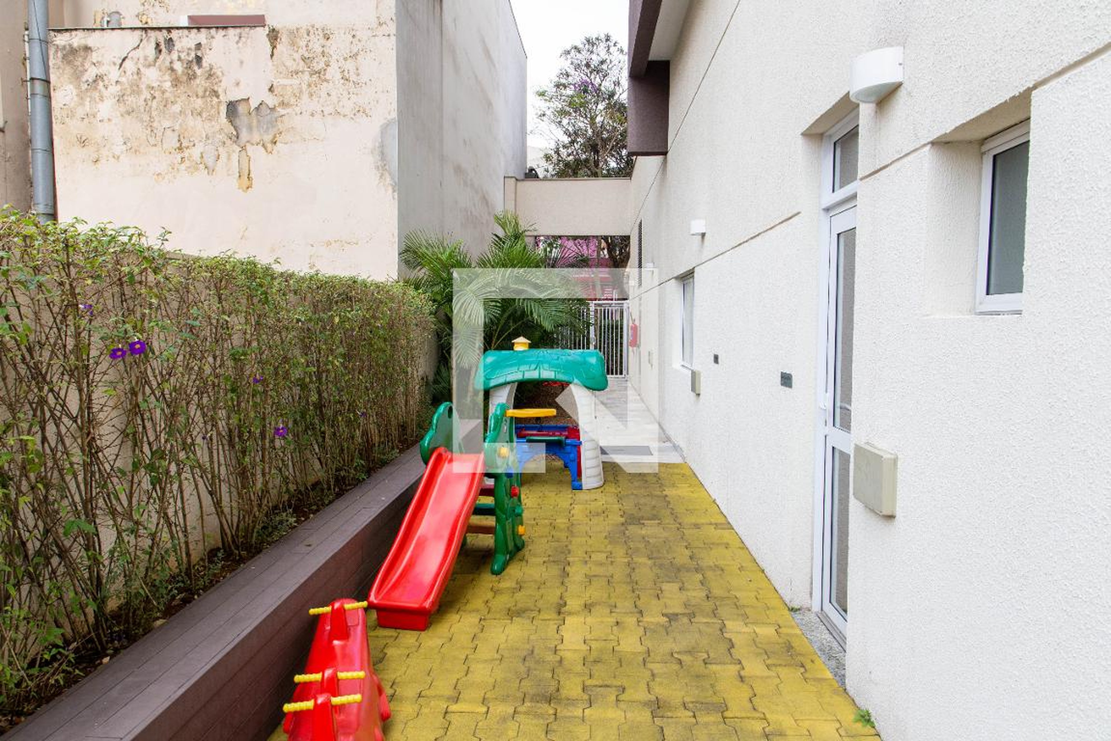 Playground - Sync Praça da Árvore