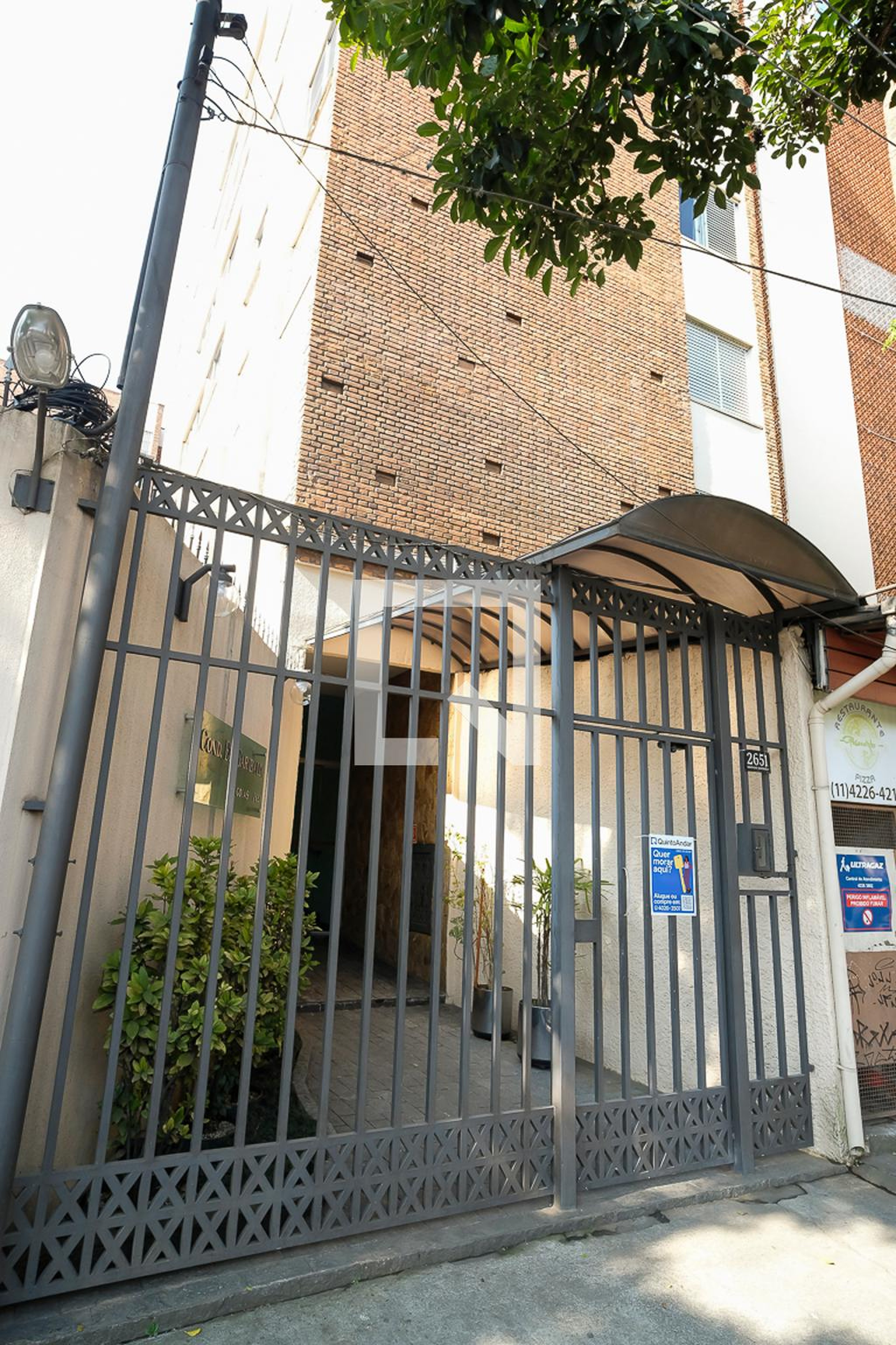 Fachada do Prédio Condomínio Garibaldi