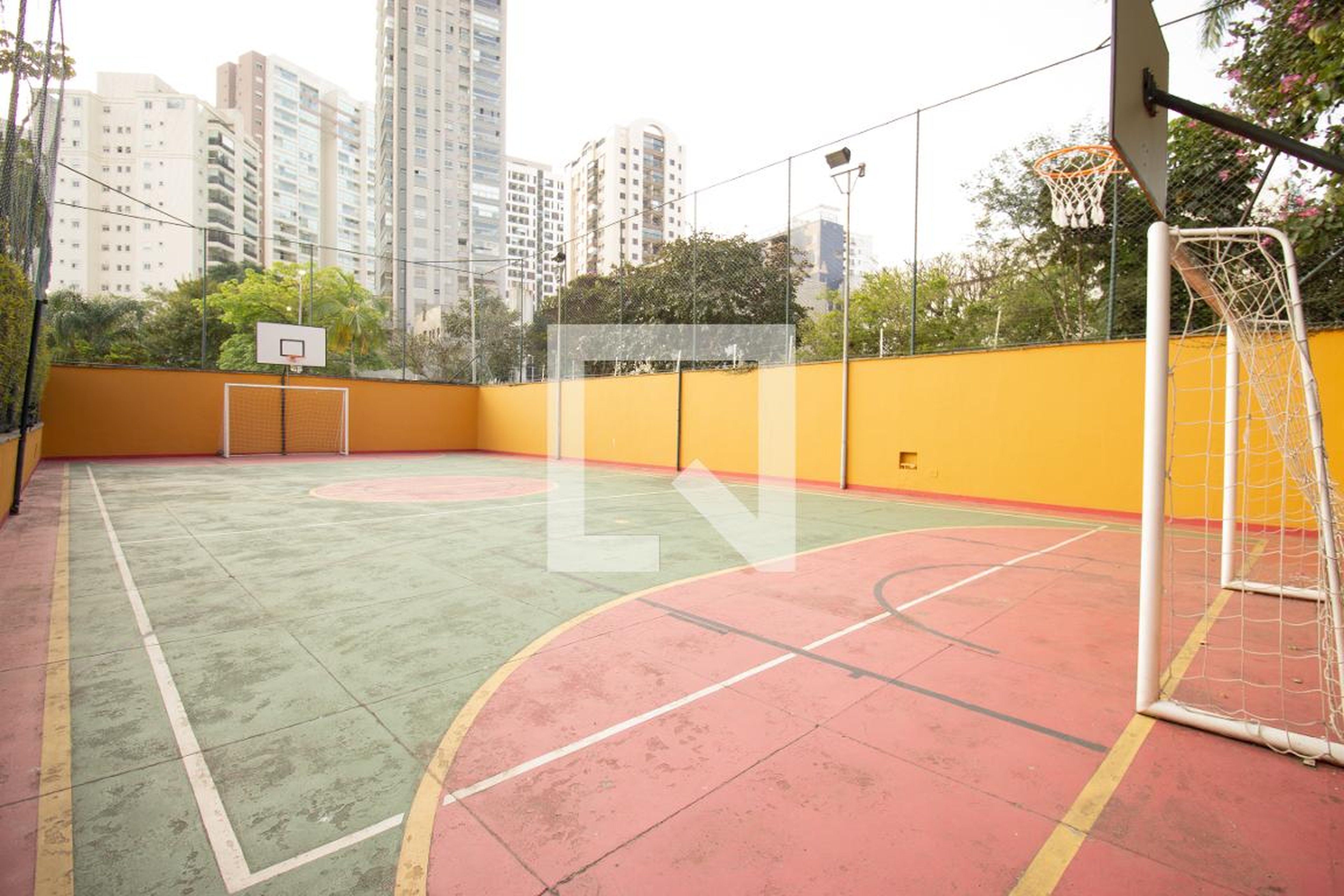 Quadra Esportiva - Itália 2000