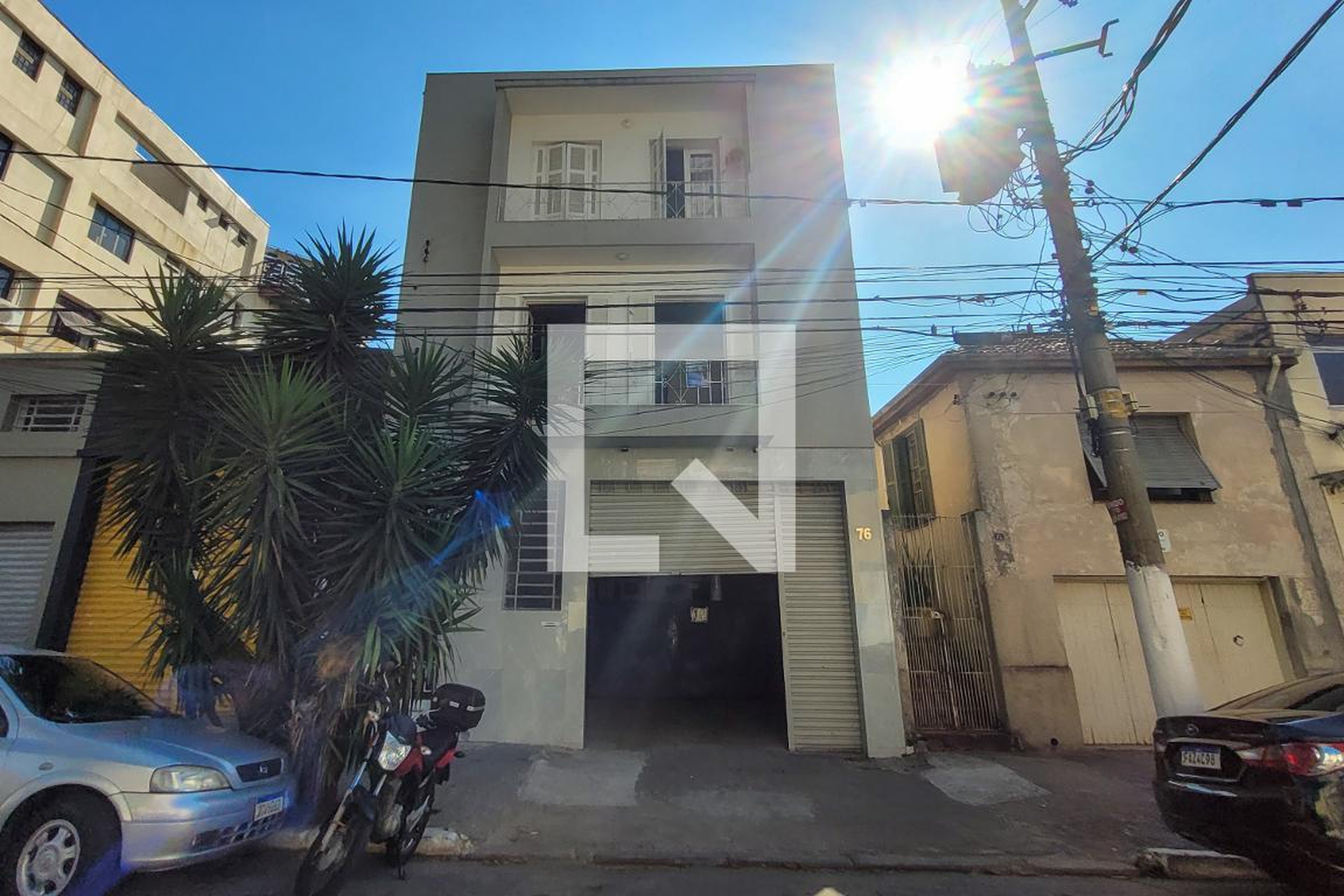 Fachada Condomínio em Rua José Bento, 78