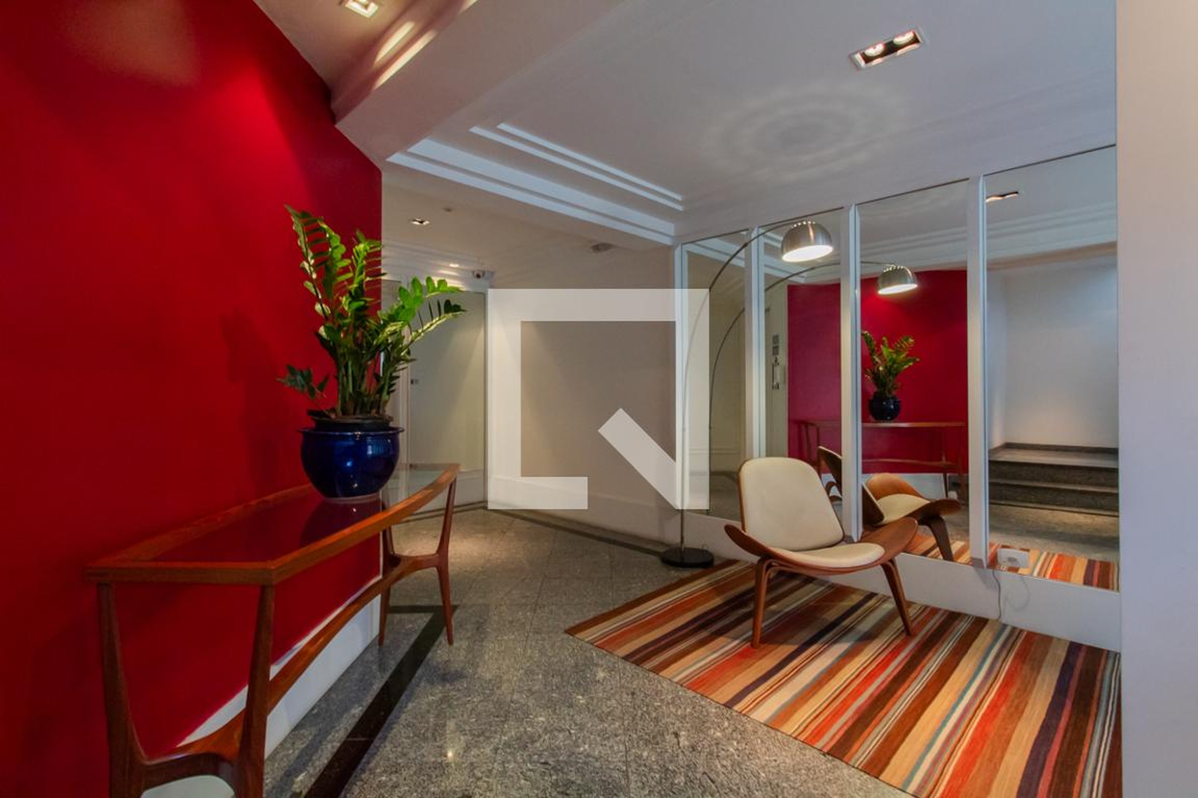 Hall social - VERTI - Administração de