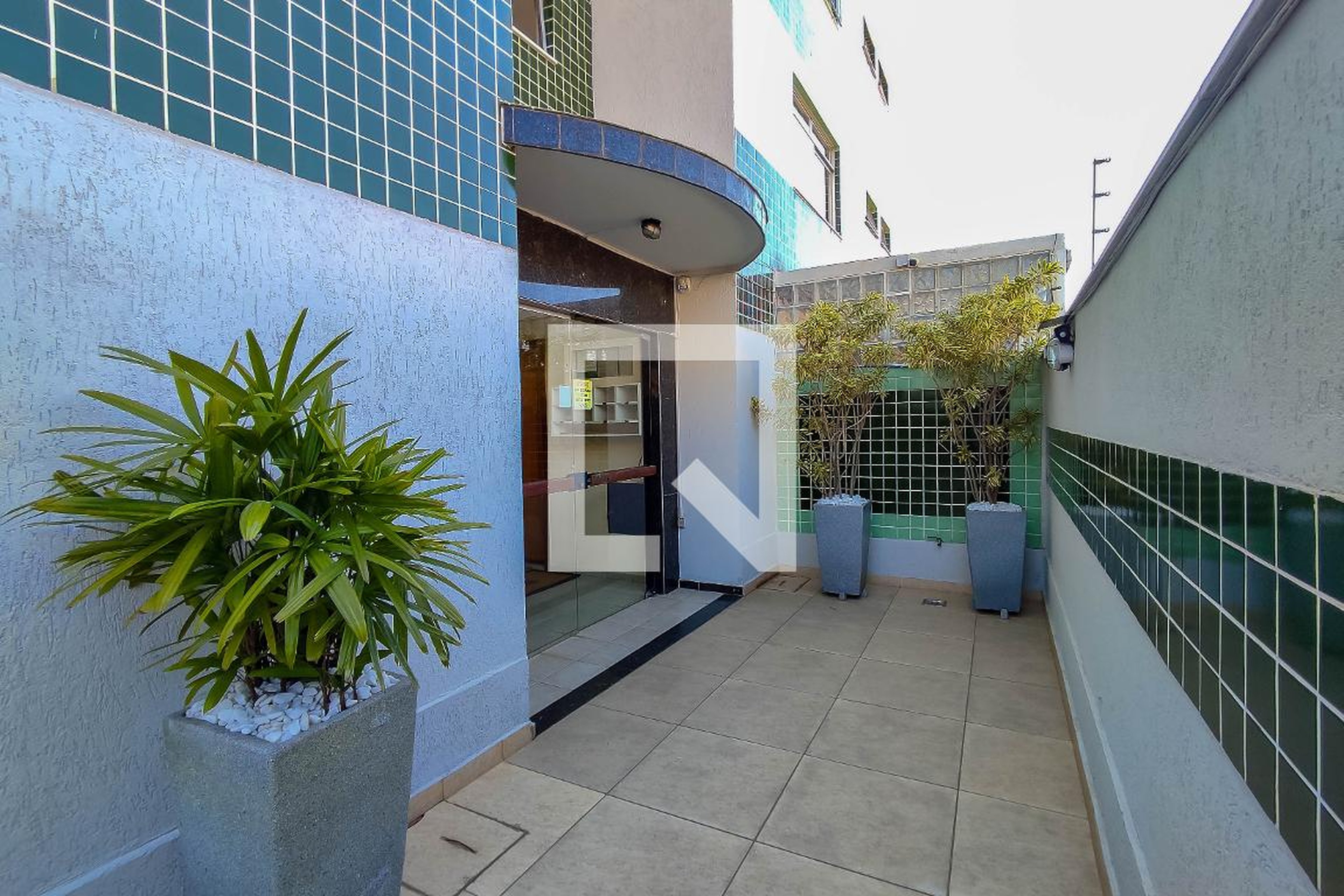 Entrada Edifício Udine