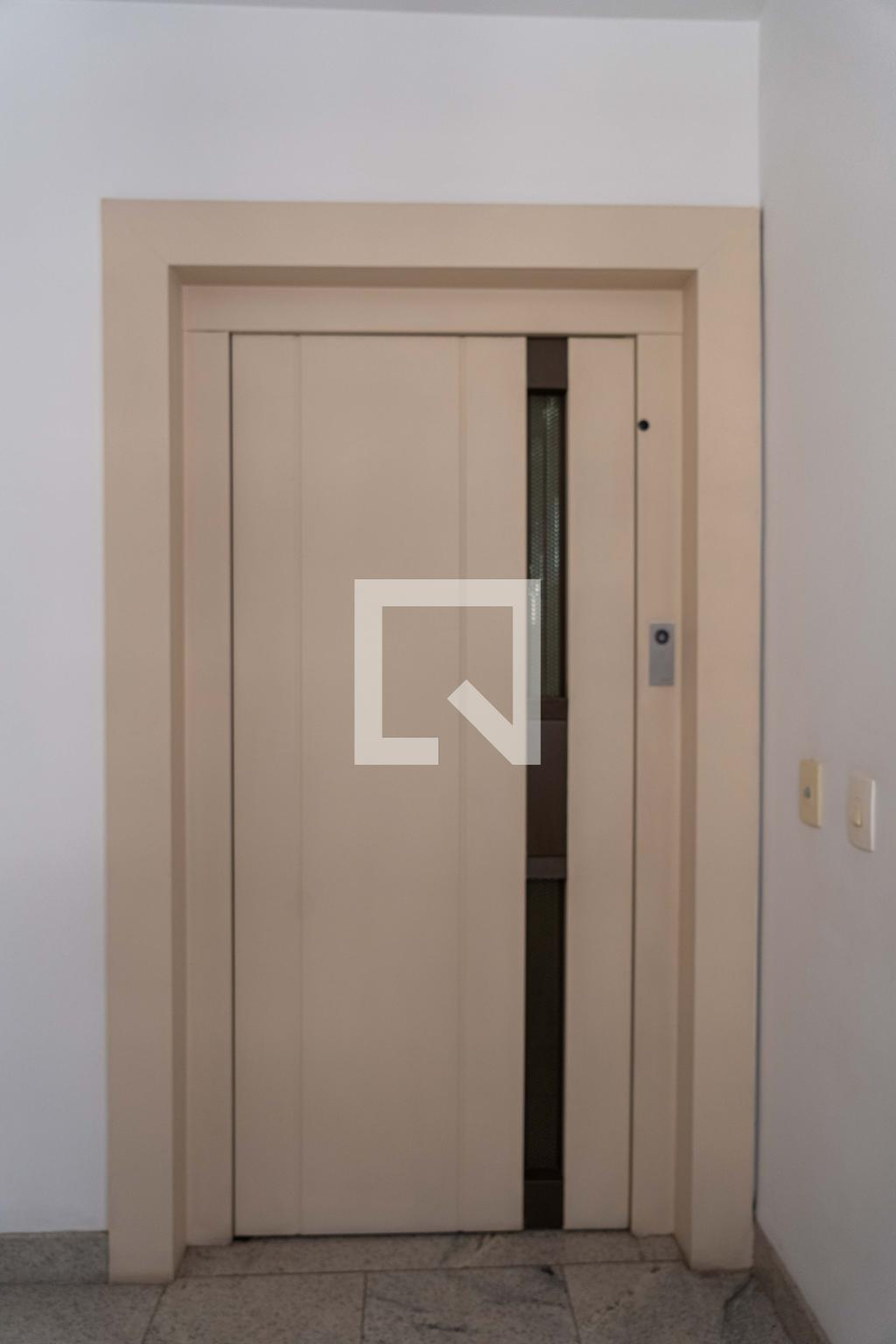 Elevador - Edifício Blandford