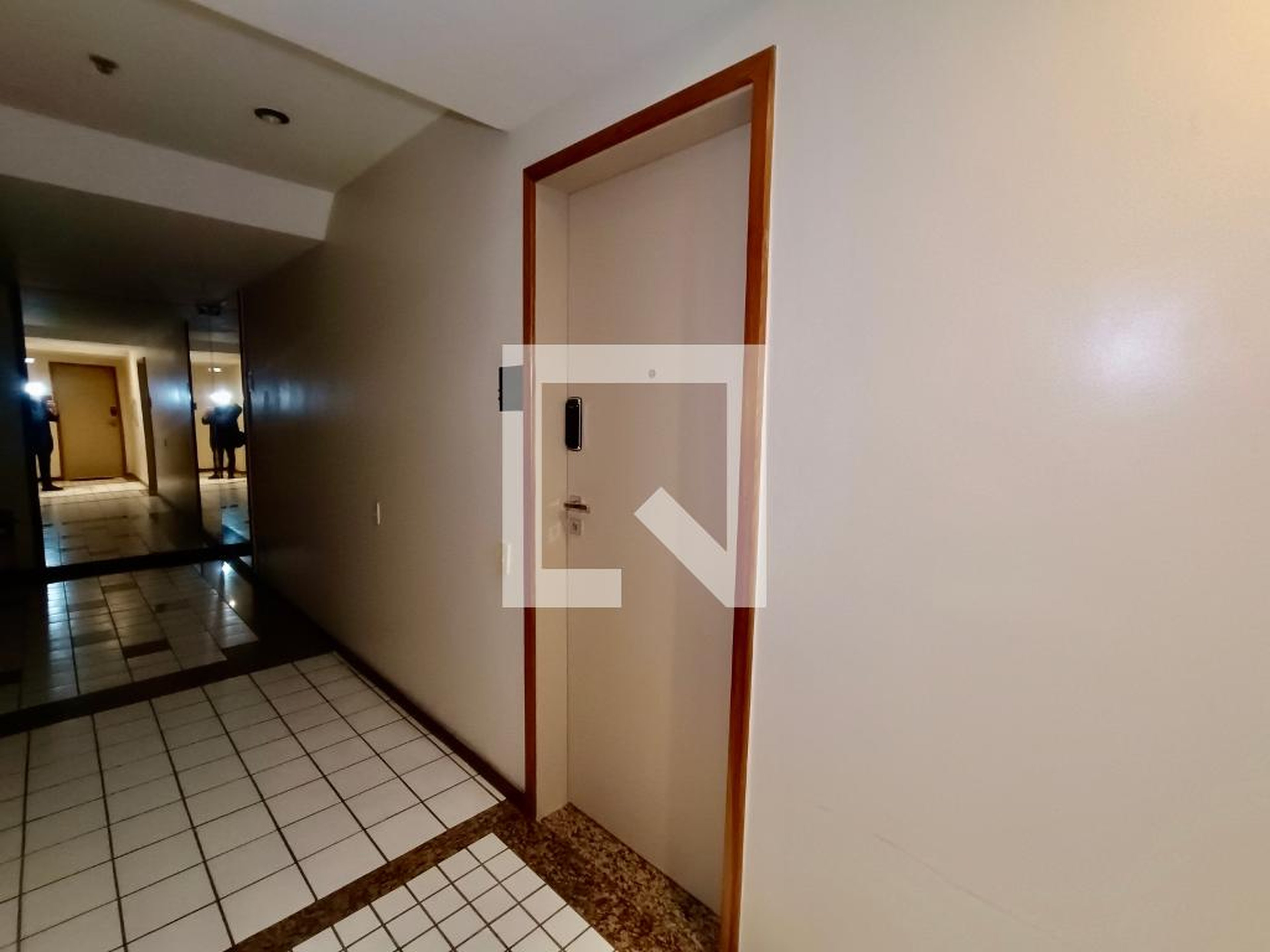 Hall - Leblon Double Service