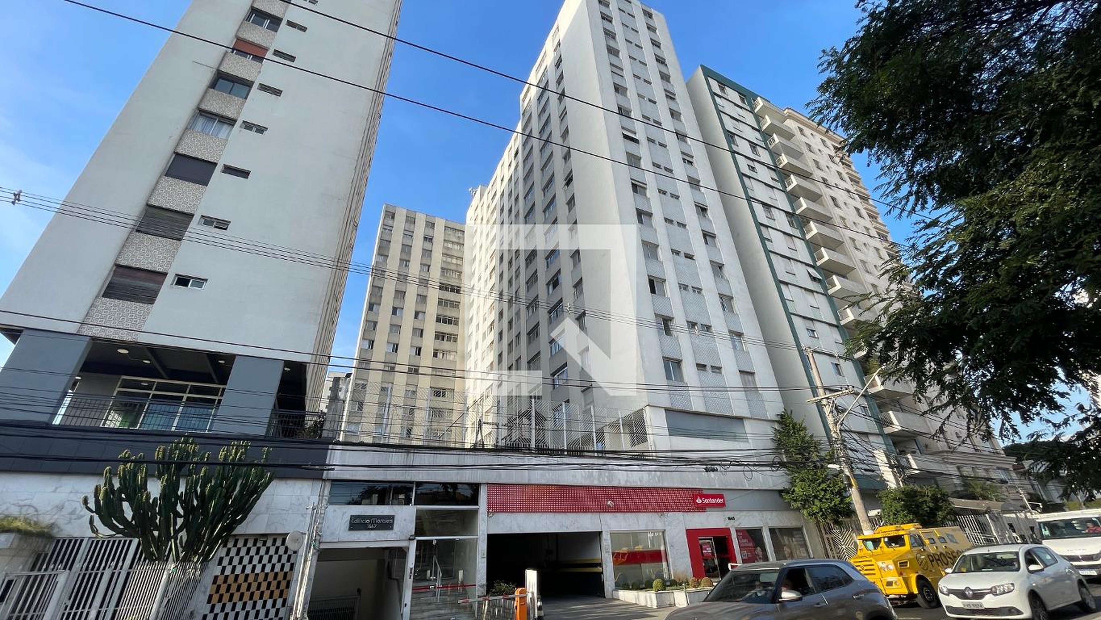 Fachada do Prédio Edifício Morales