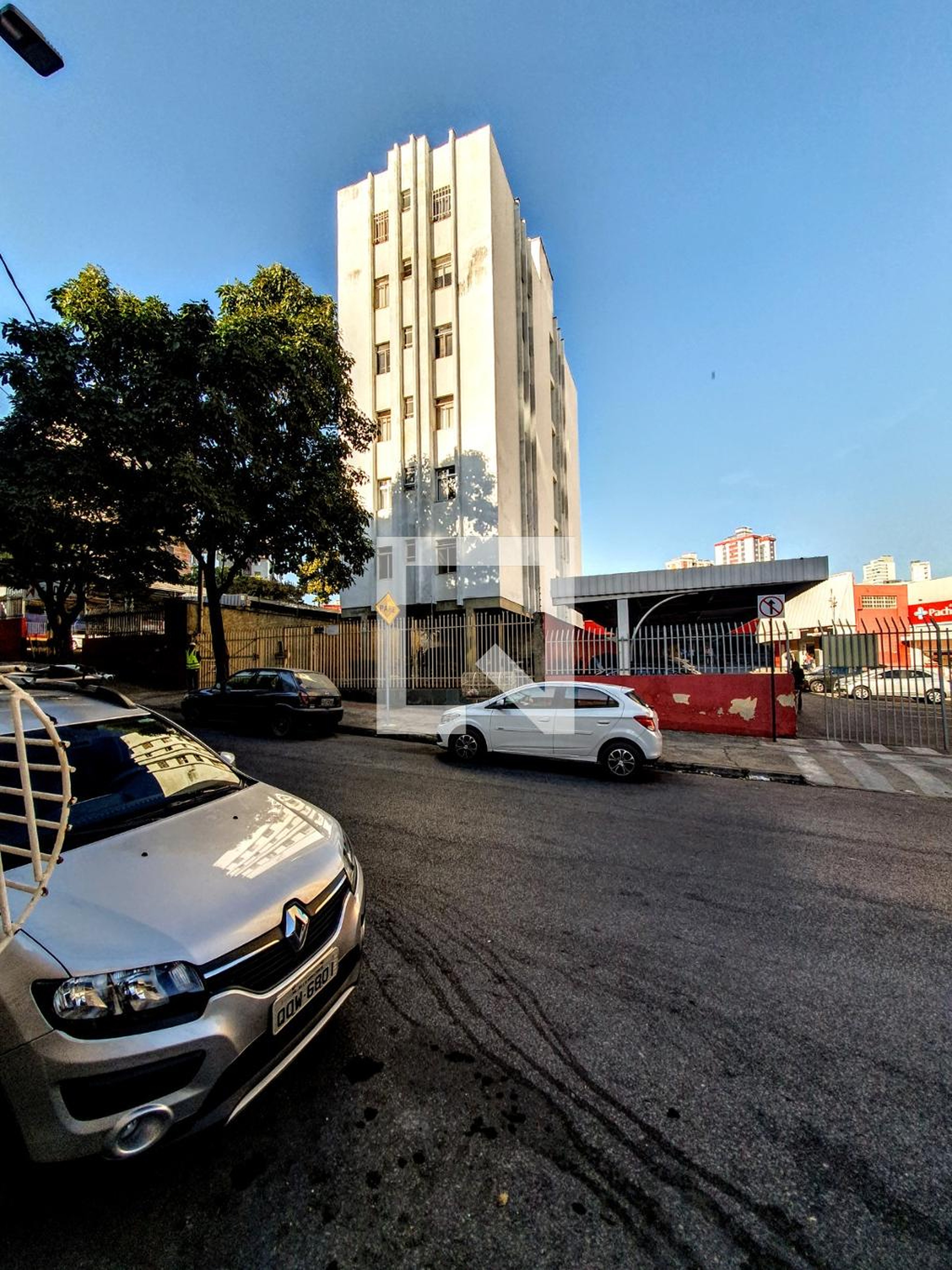 Fachada Condomínio em Rua Tabelião Ferreira de Carvalho, 54