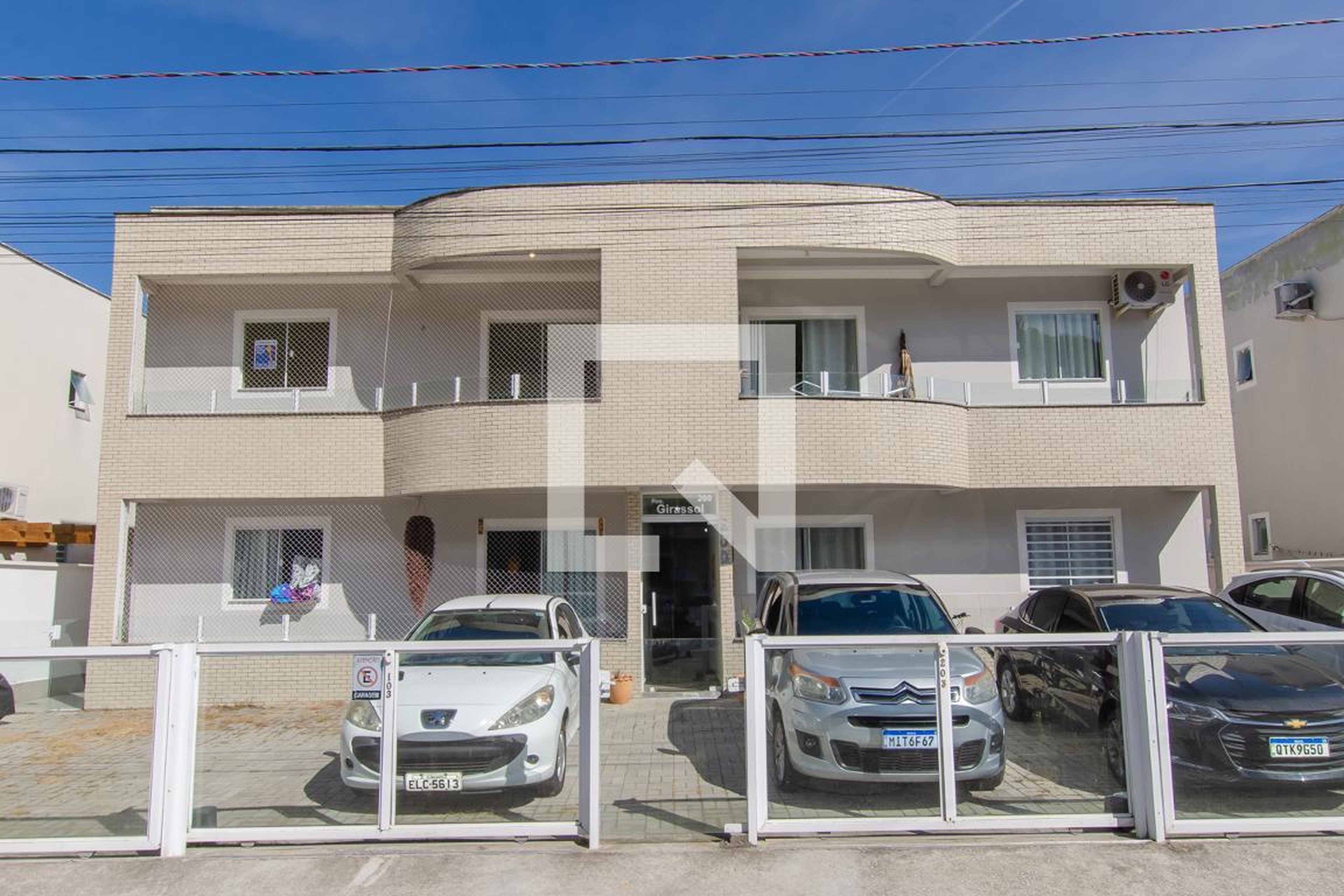 Fachada Condomínio em Servidão Sinfronio José Silveira, 200