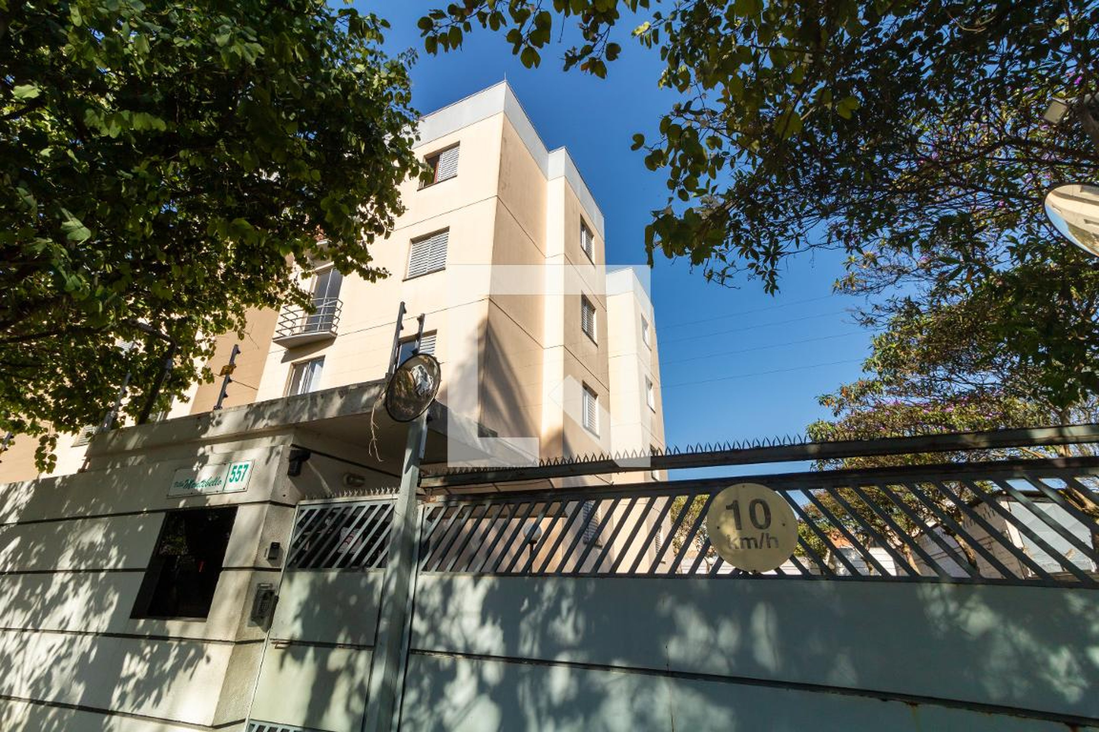 Fachada Condomínio Villa Montebello