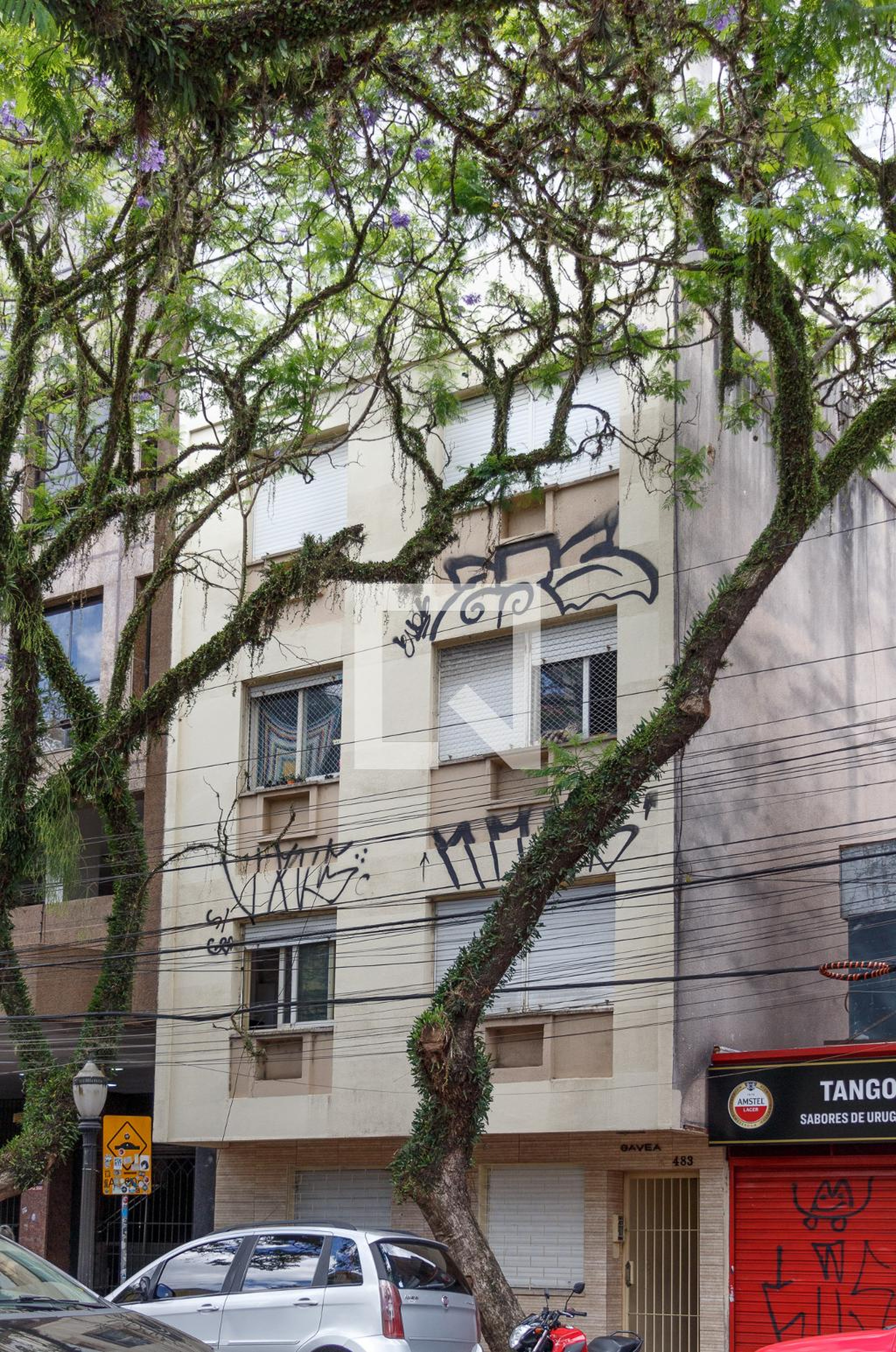 Fachada Condomínio em Rua da República, 483