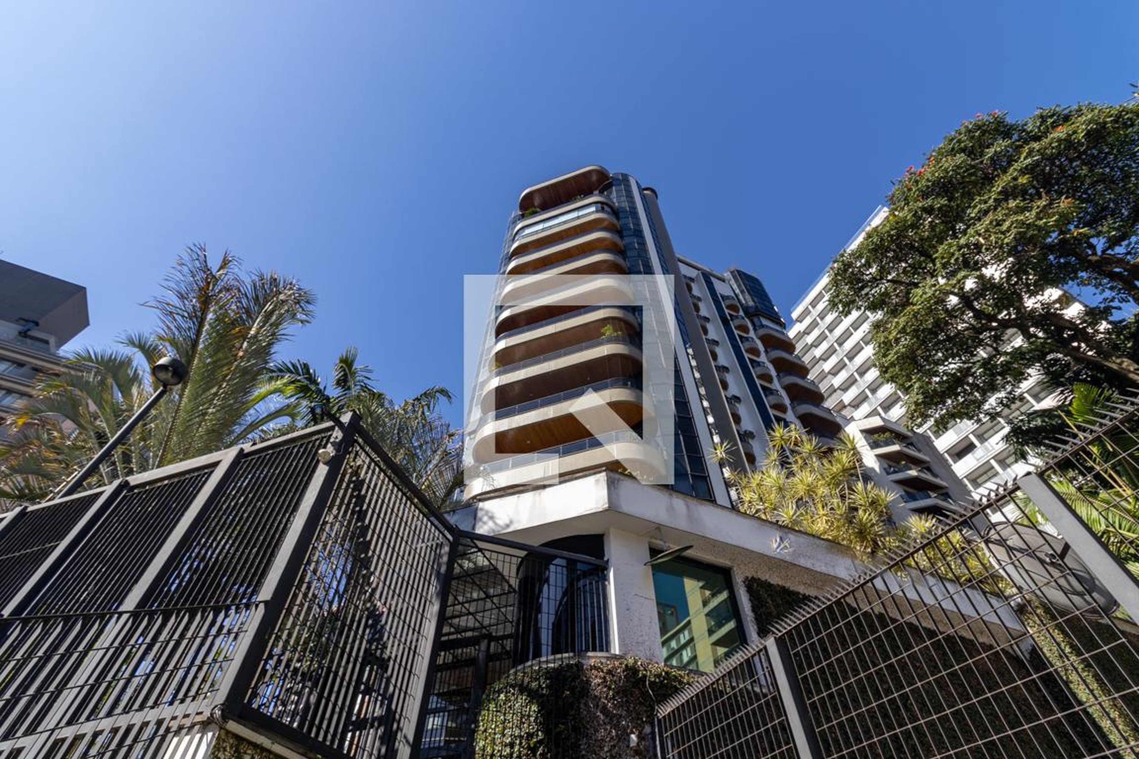 Fachada Condomínio Maison Saint Valery