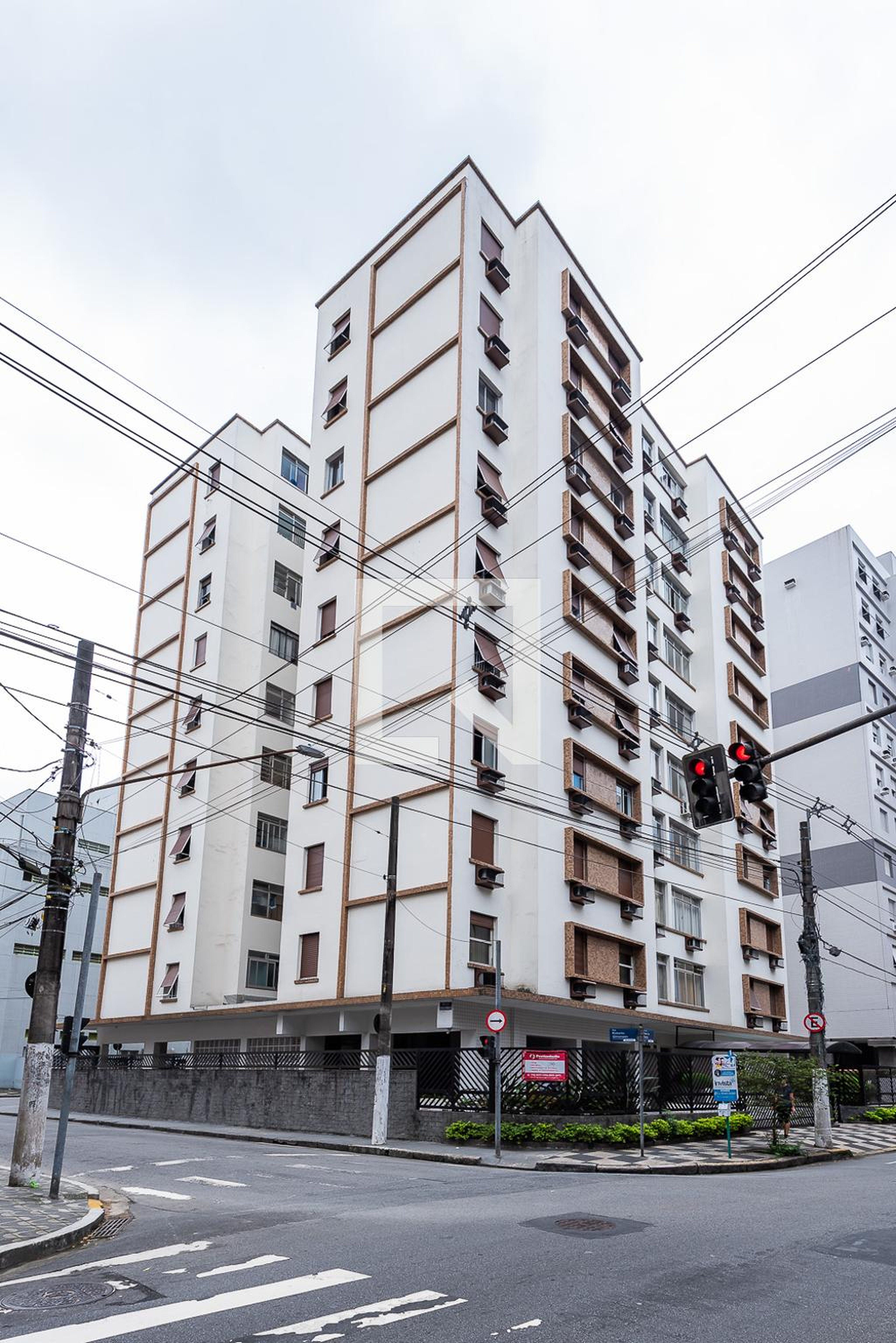 Fachada Condomínio em Rua Governador Pedro de Toledo, 651