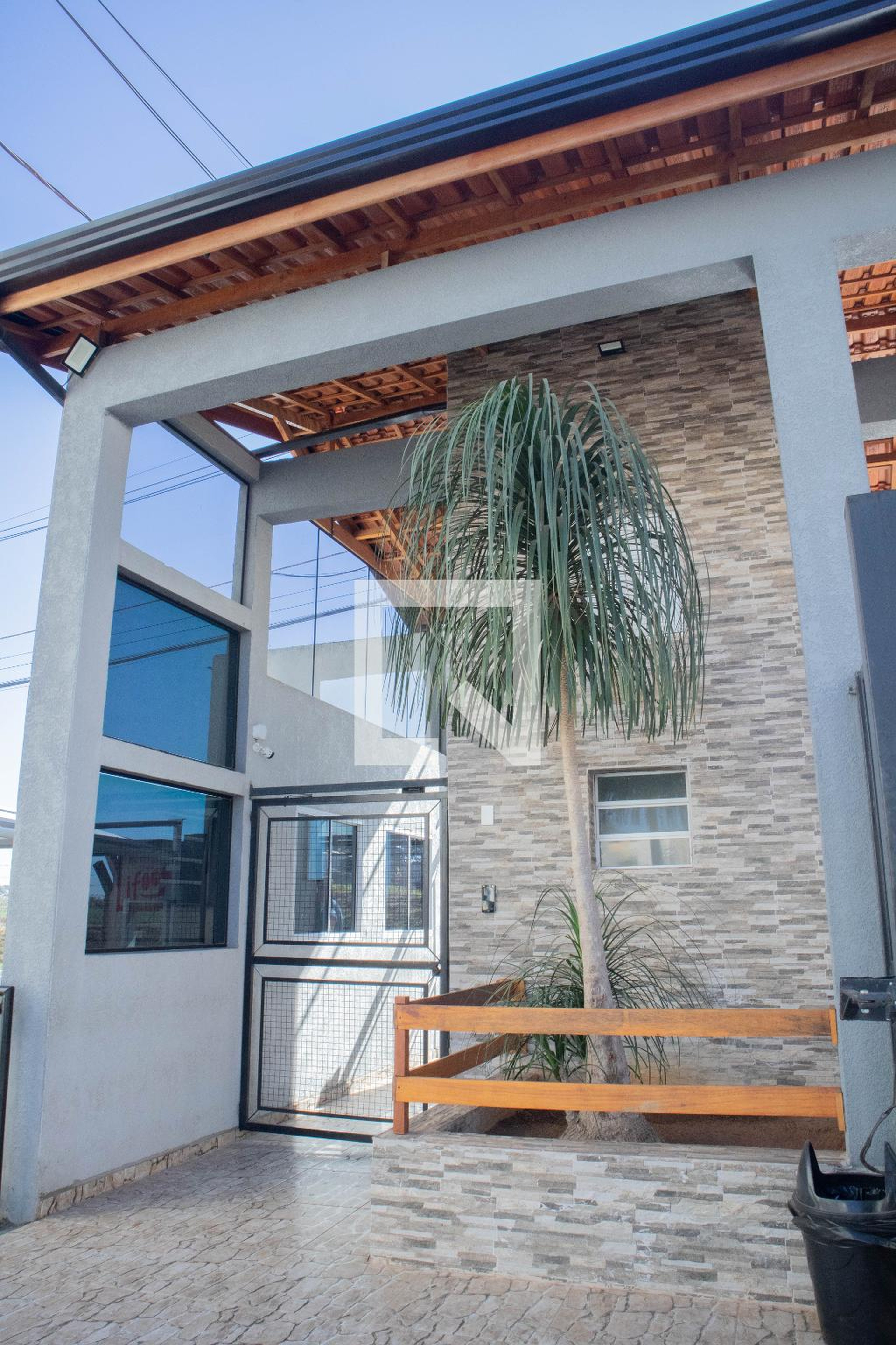 Fachada Condomínio em Rua Giovane Enéias Cavalcante, 455