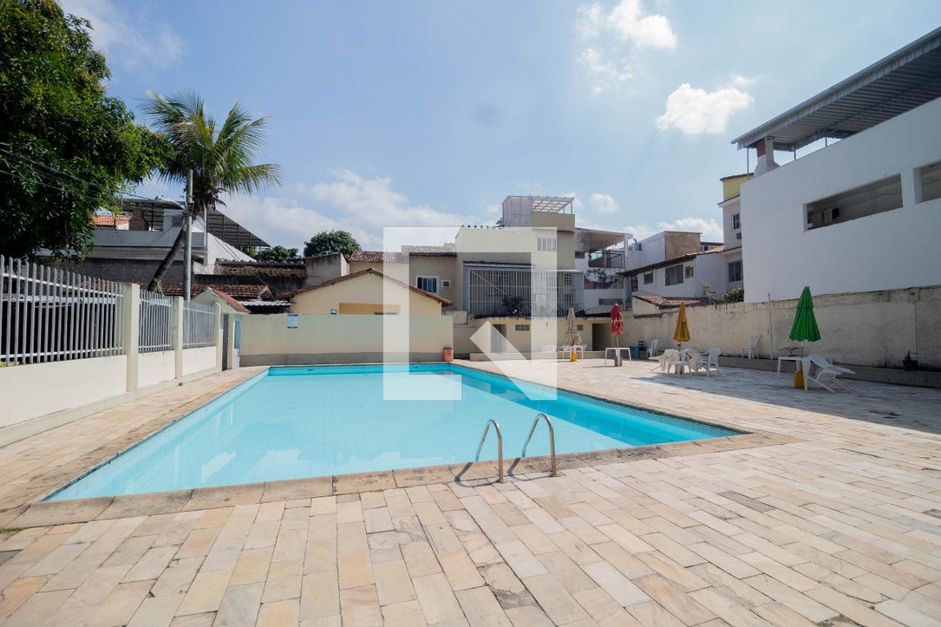 Piscina - Village dos Flamboyants