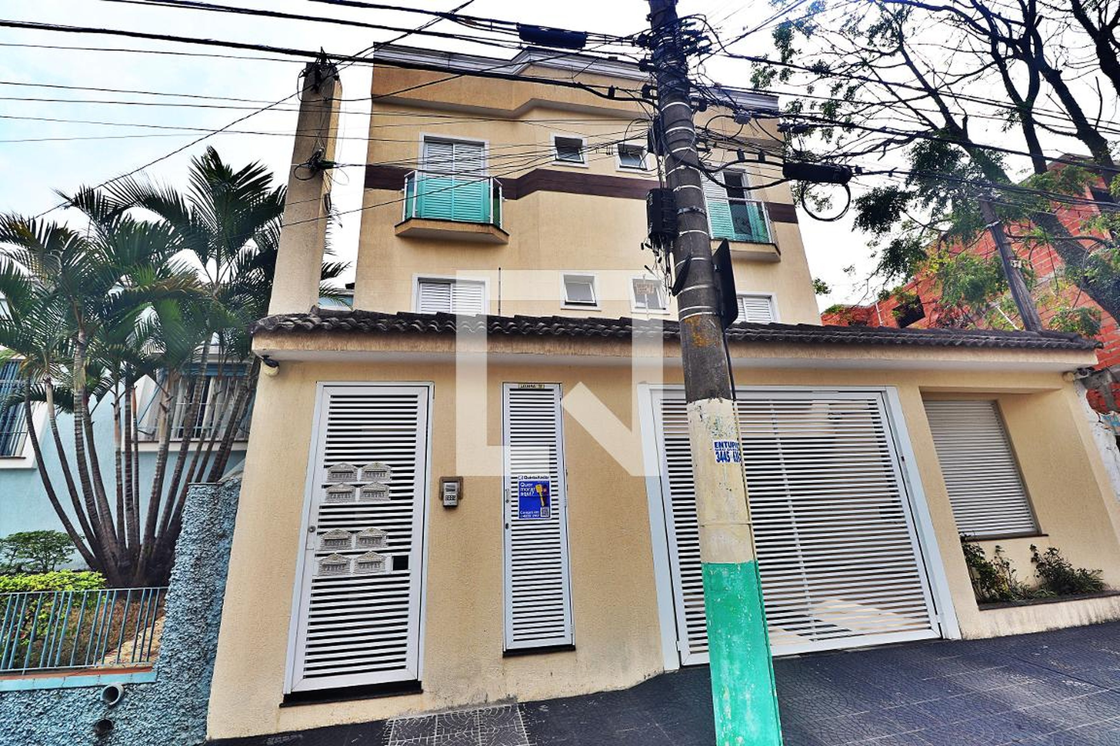 Fachada Condomínio em R. Haia, 365