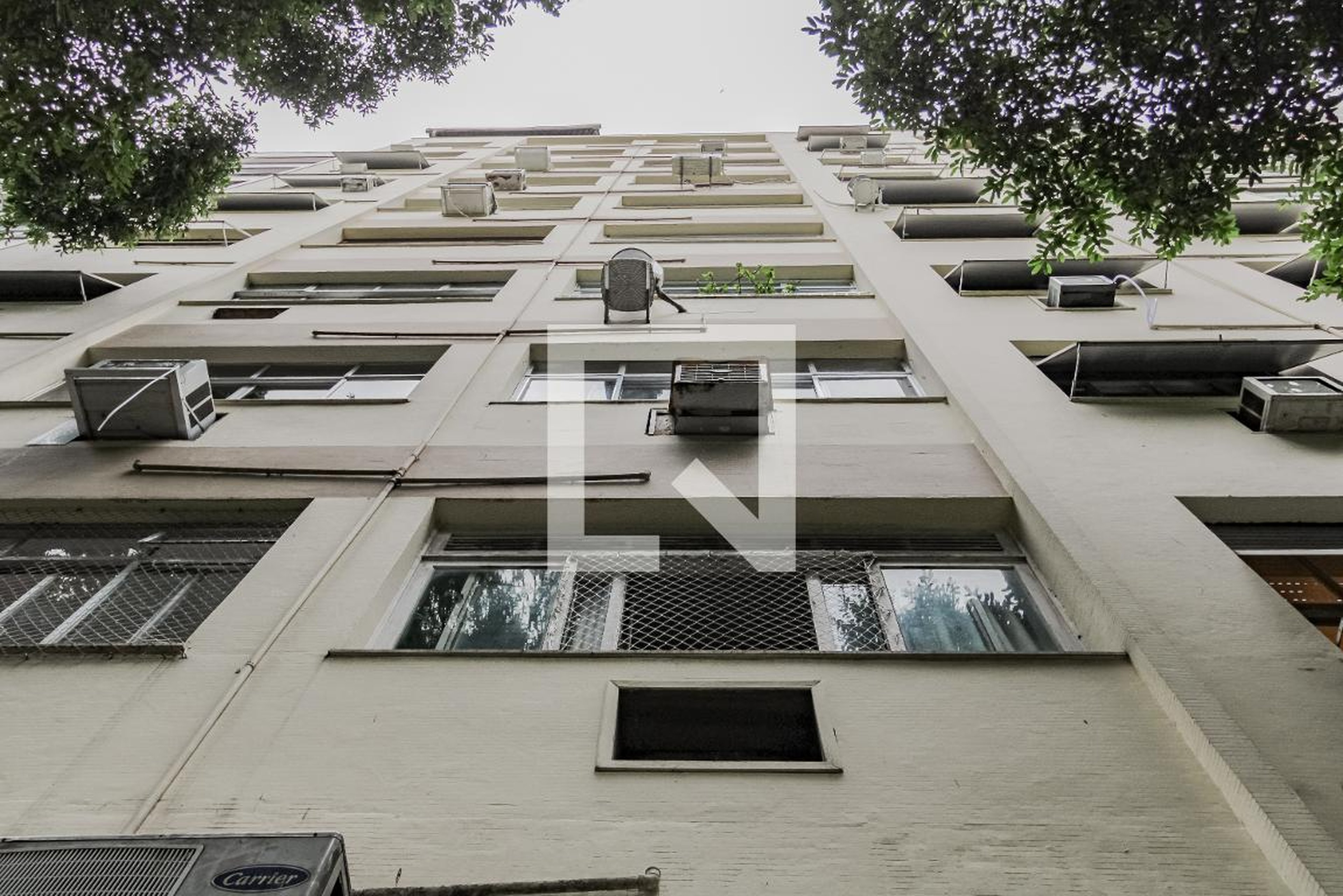 Fachada do Prédio Condomínio em Rua Miguel de Lemos, 54