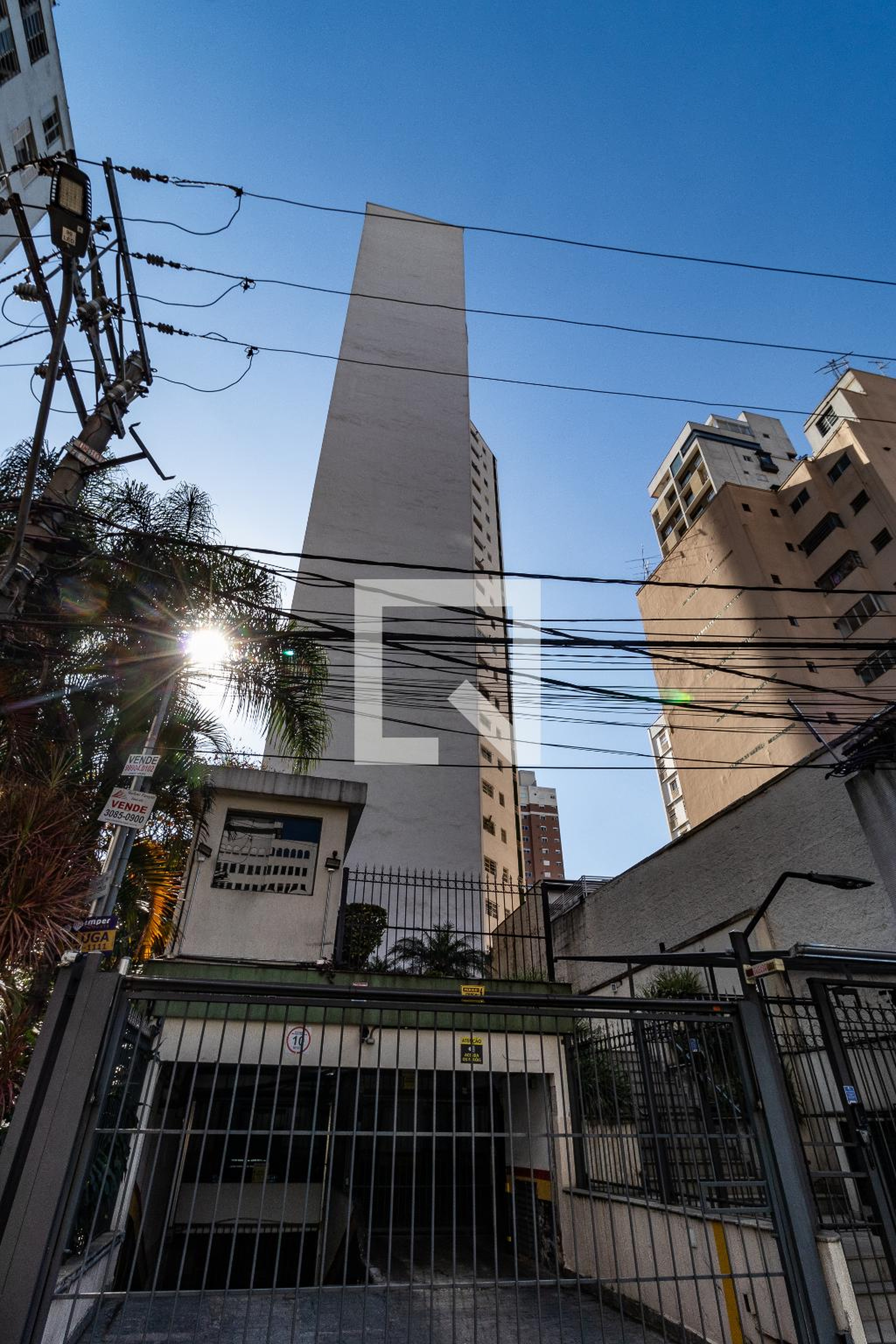 Fachada do Prédio Condomínio Taida