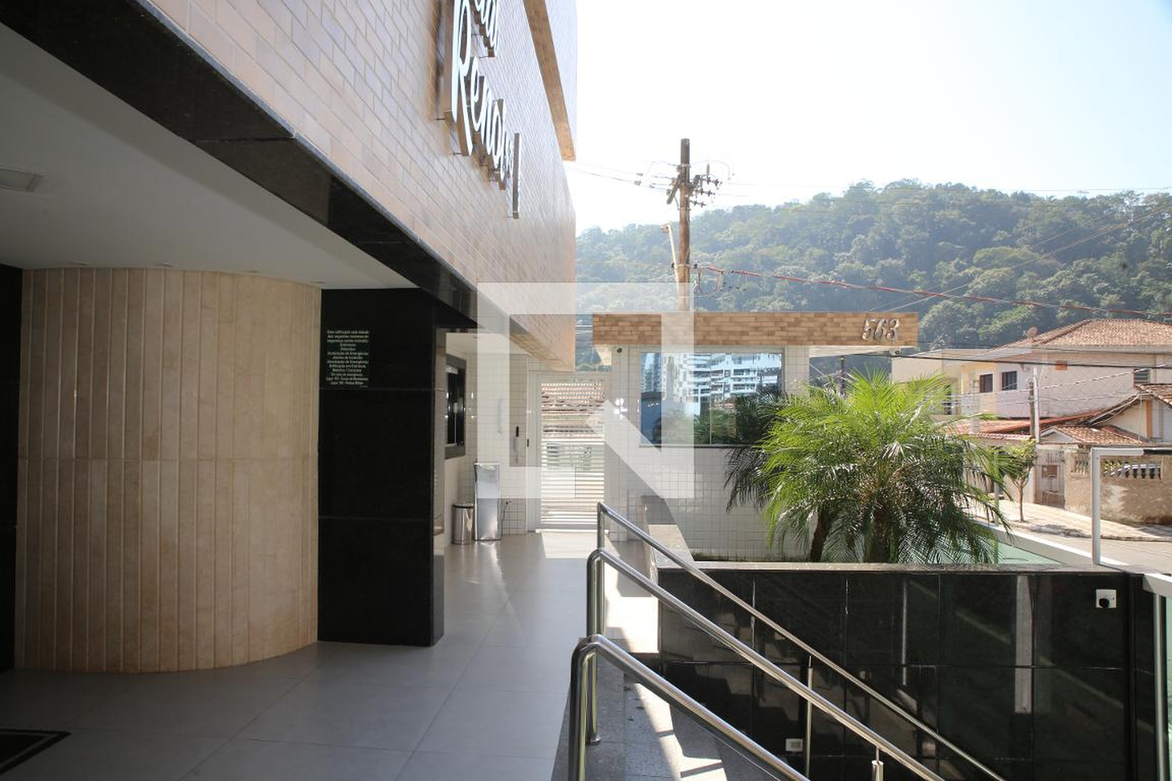 Area comum - Renoir I