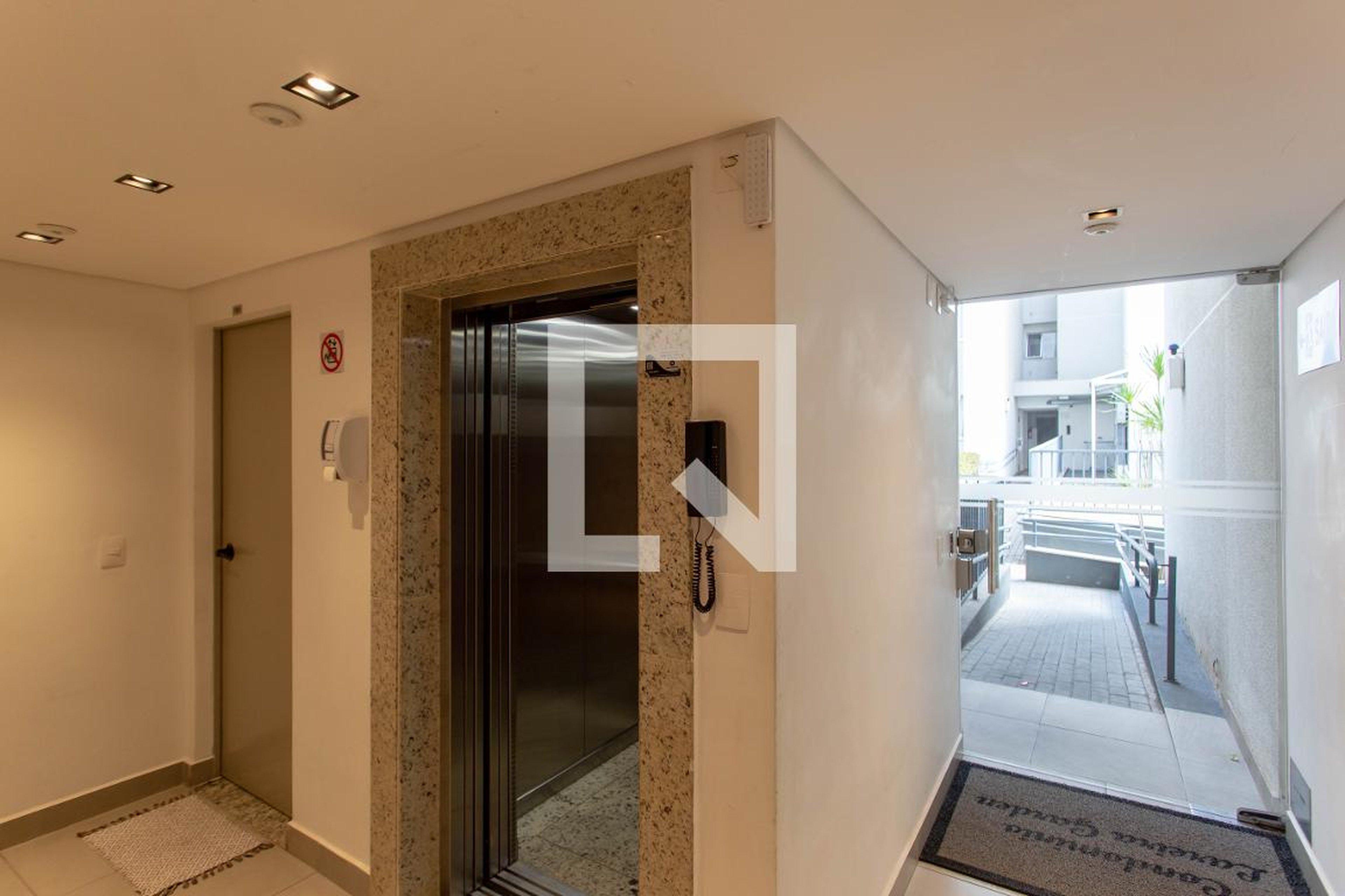 Hall de Entrada - Edifício Lareira Garden