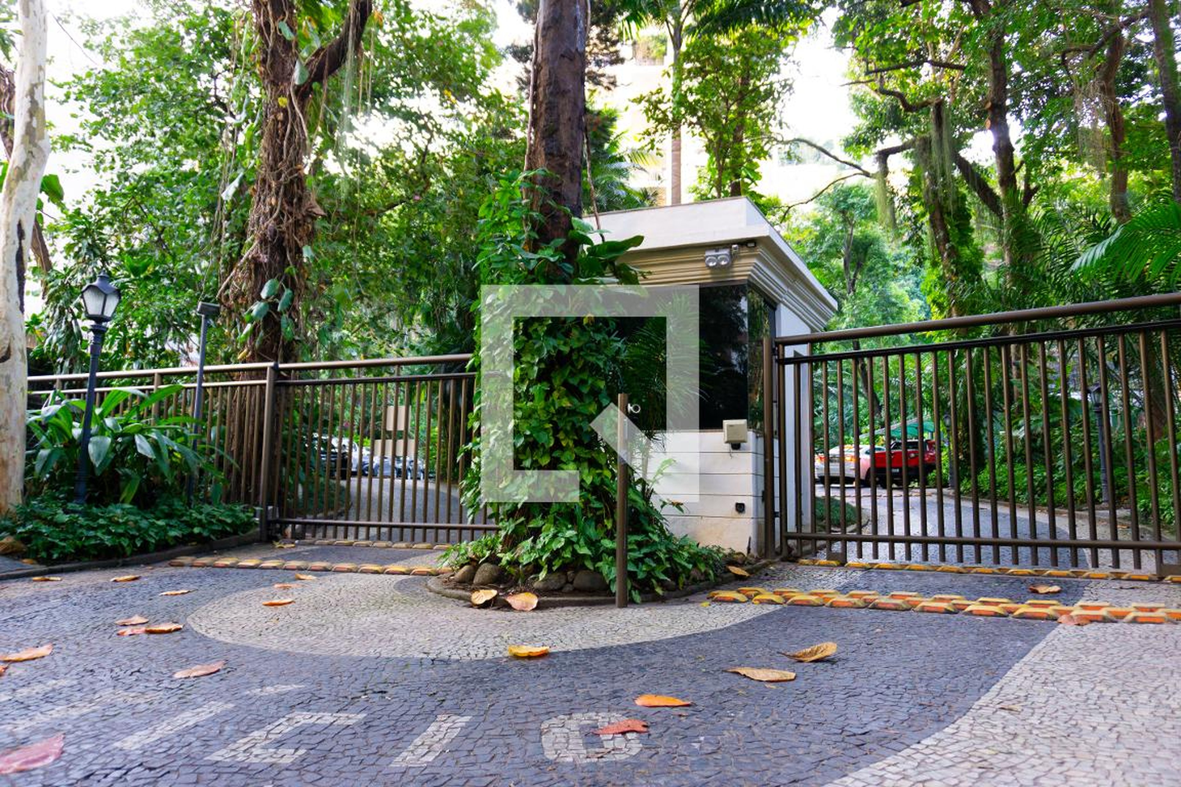 Entrada - Águas Ferreas