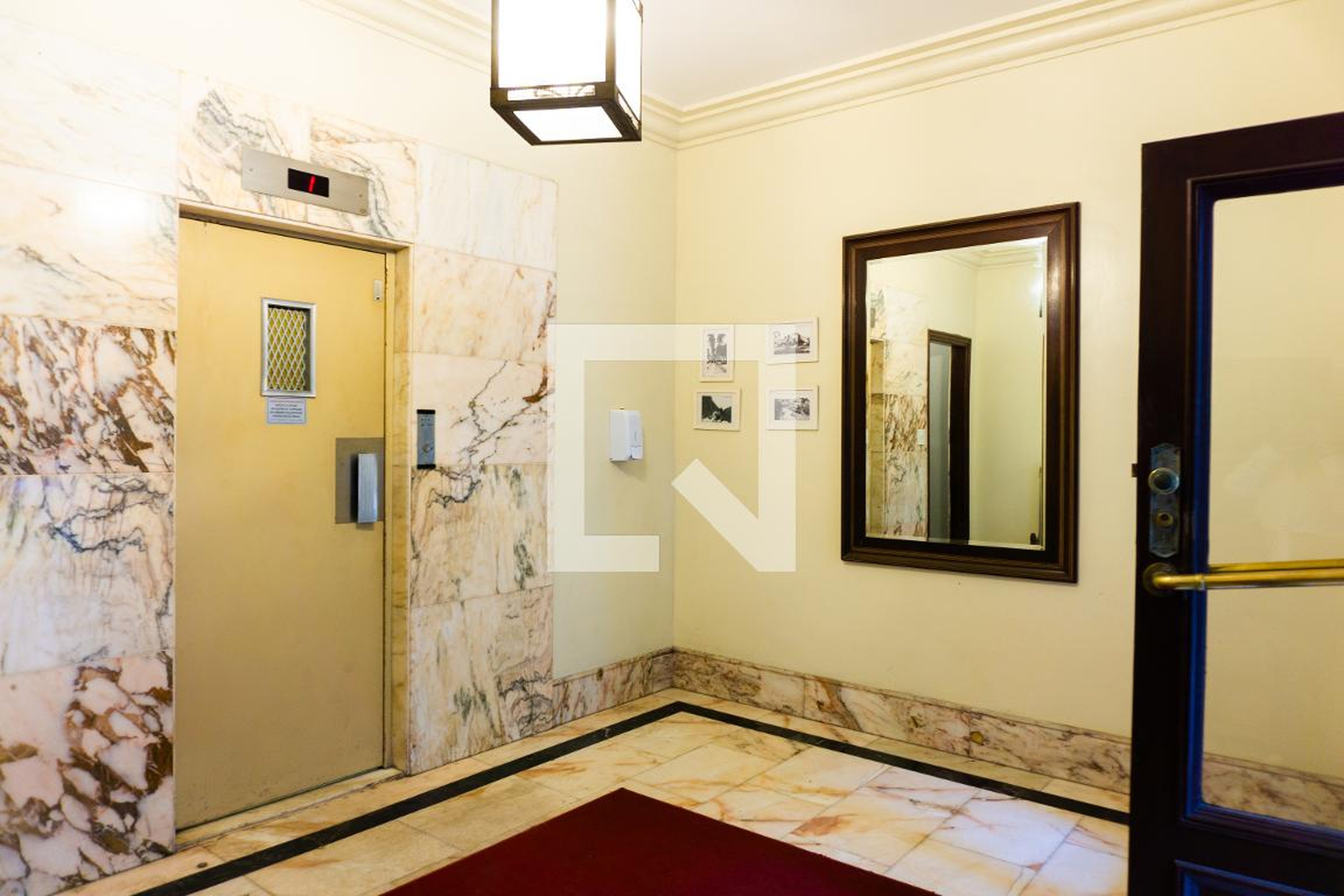 Hall de entrada - Águas Ferreas