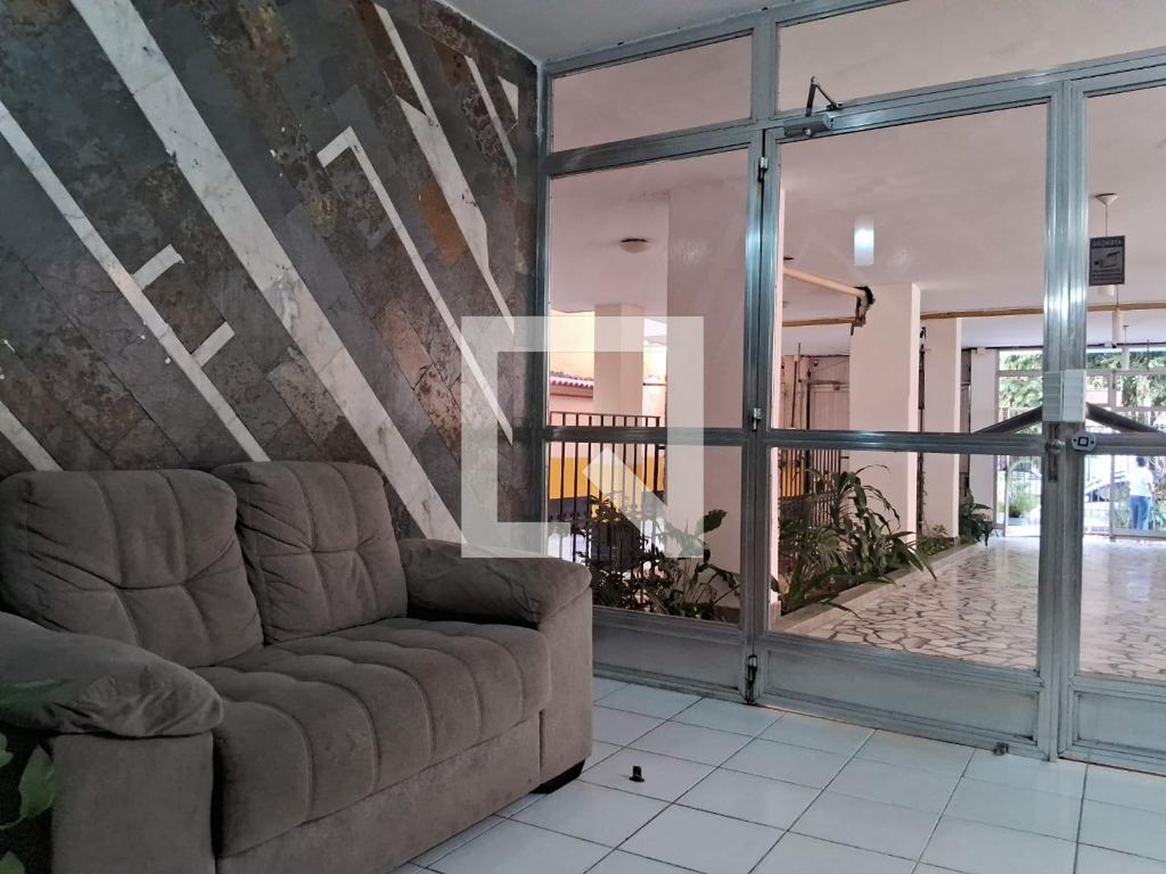 Hall de entrada - Edifício Elizabeth