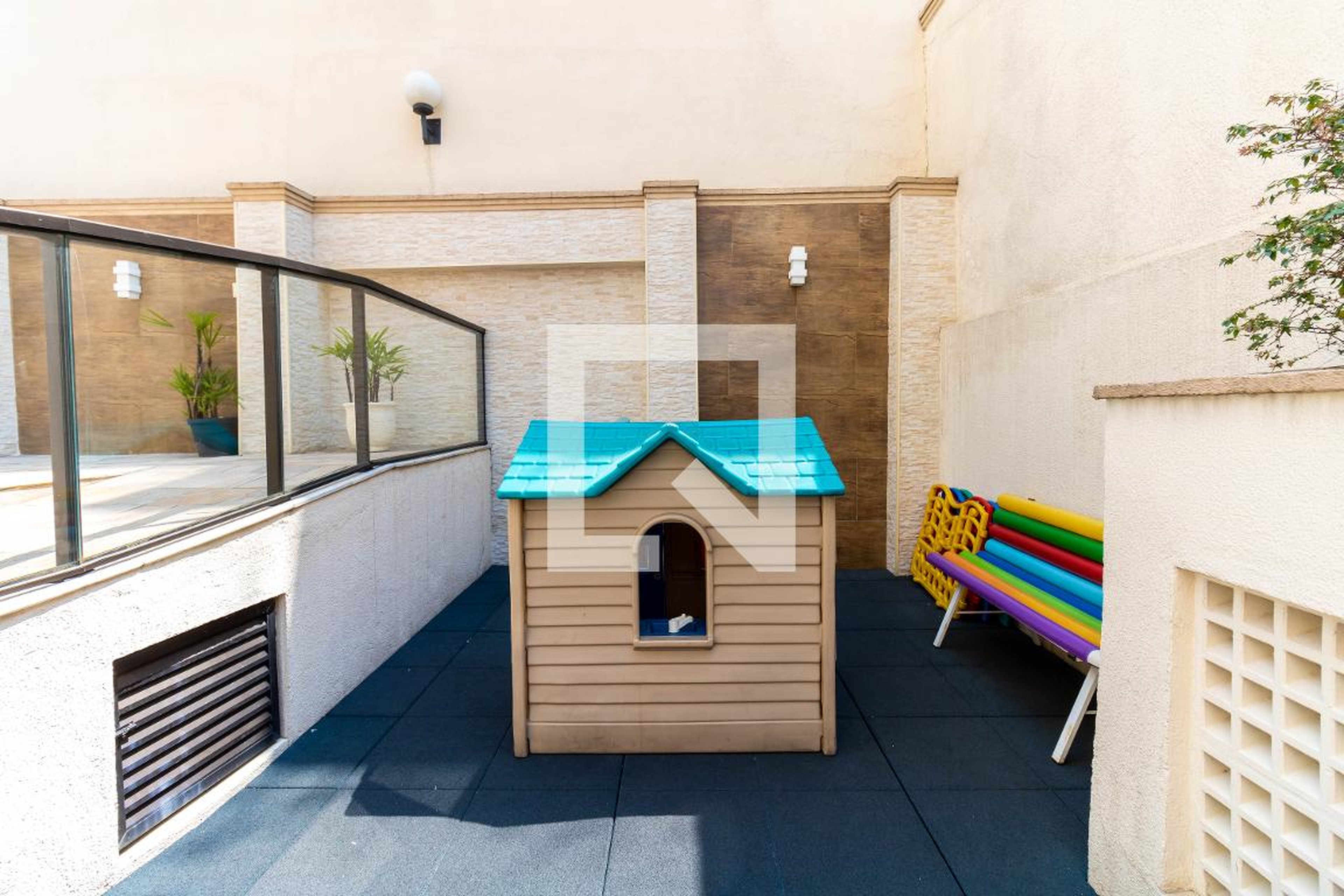 playground - Maison Tayar