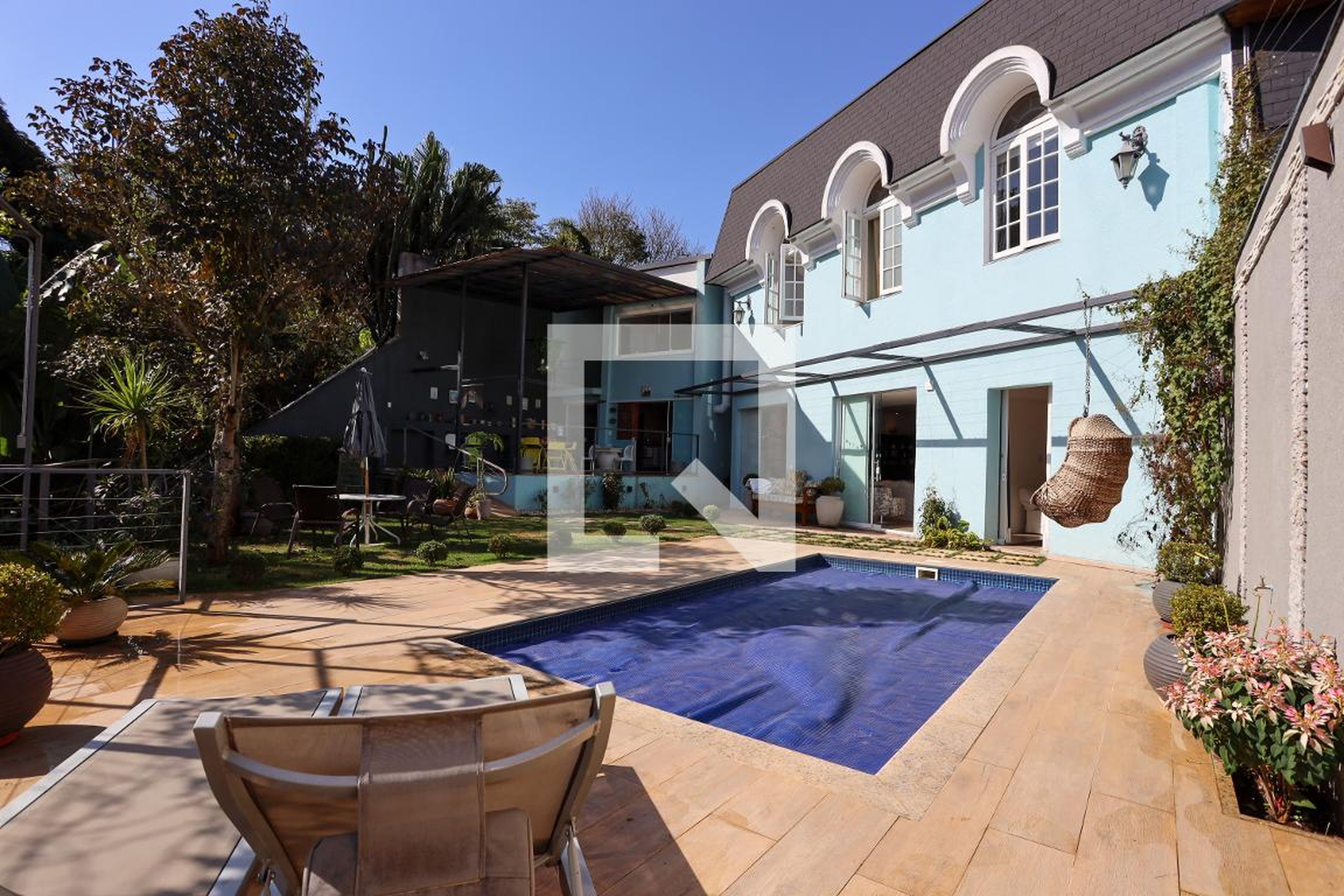 Piscina Condomínio em Rua Hermes Salgado de Vasconcelos, 616