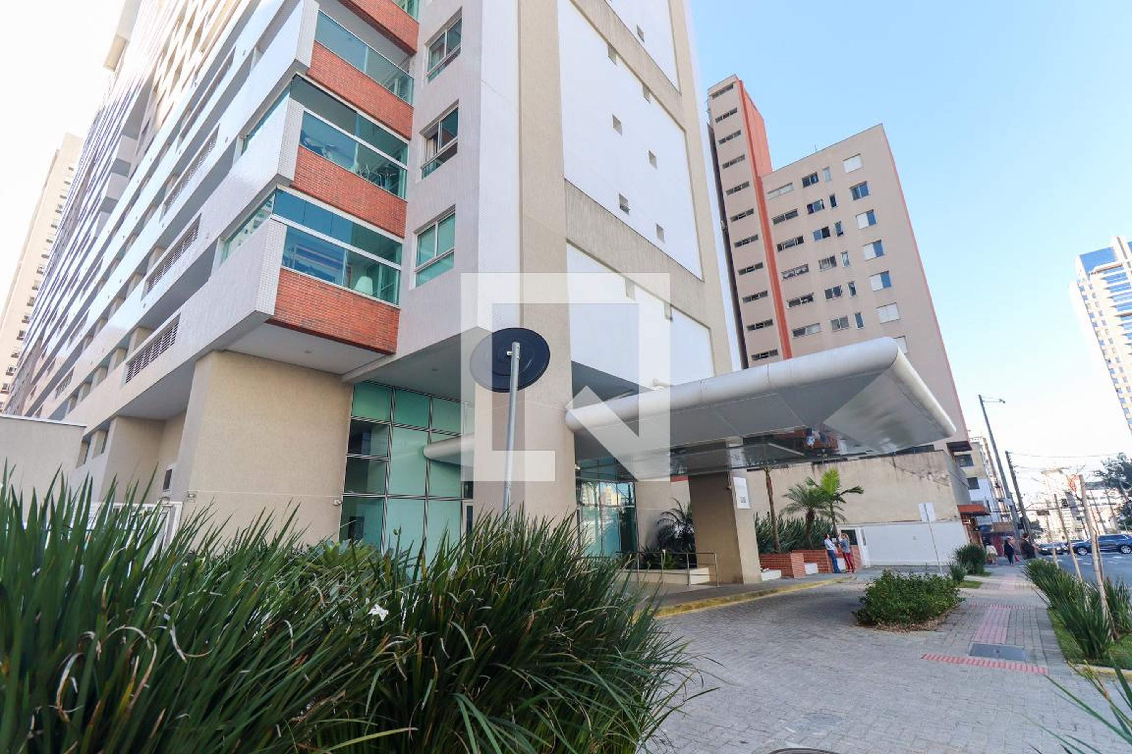 Fachada do Condomínio Condomínio Lifespace Curitiba