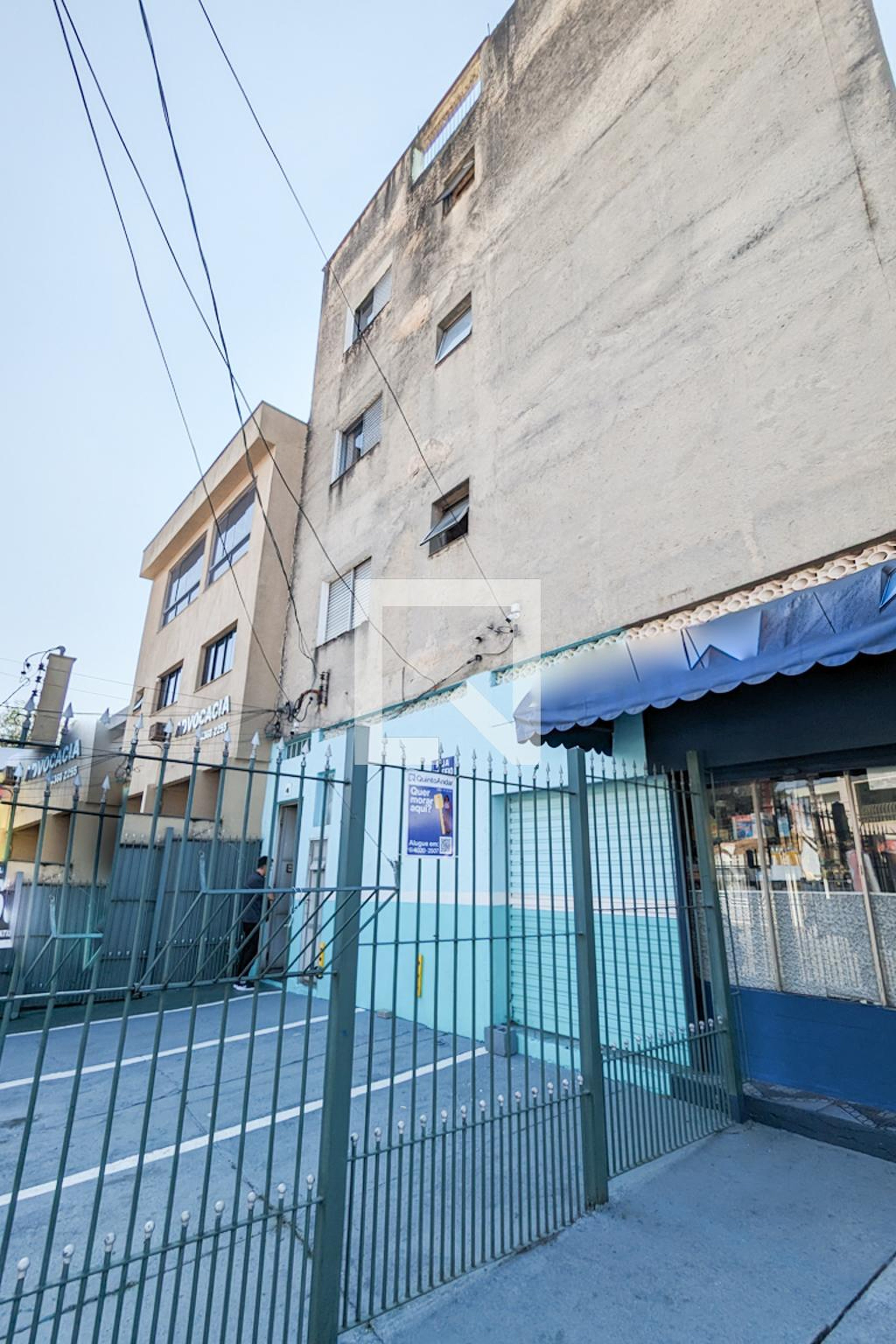 Fachada Condomínio em Rua Rio Feio, 4