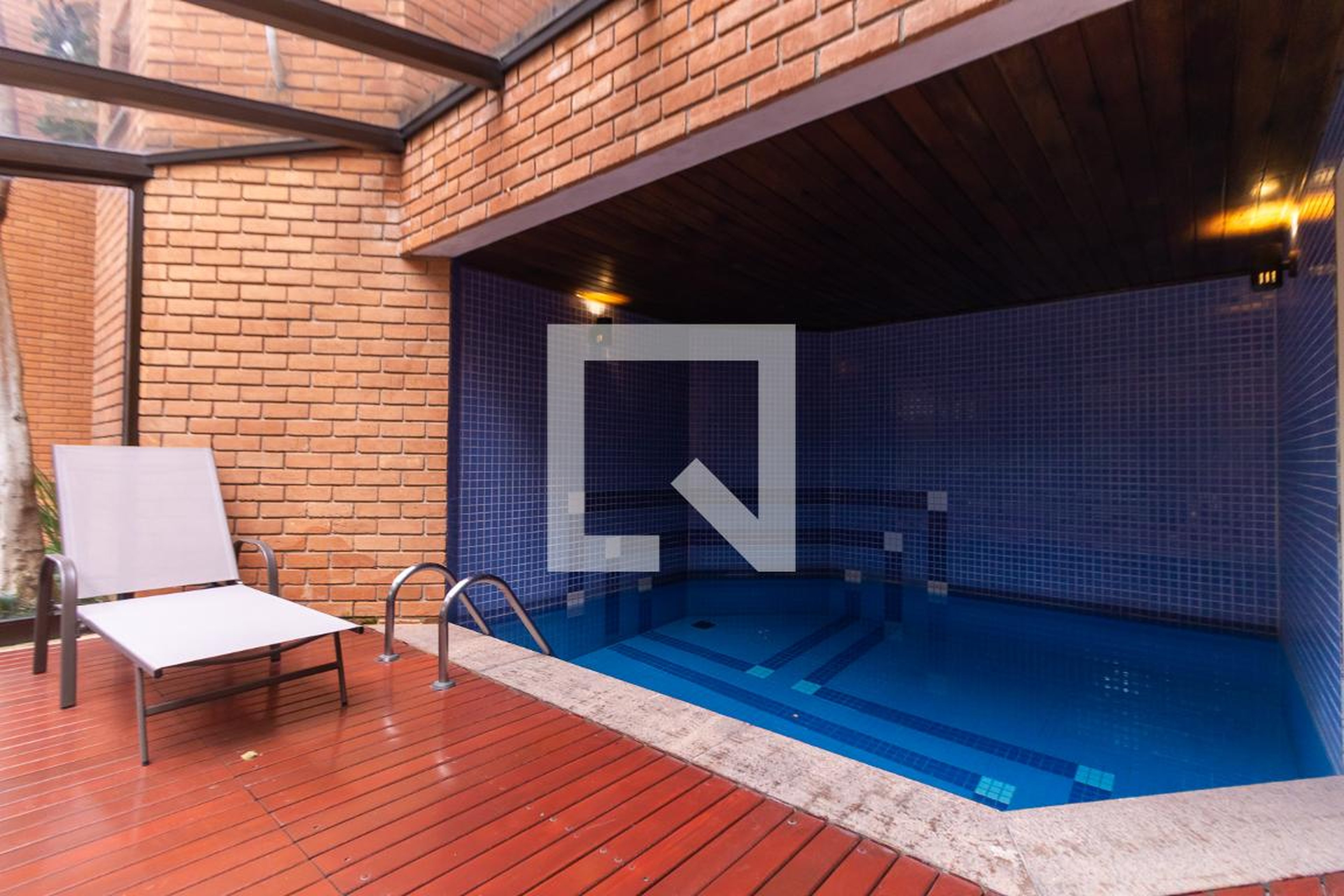 Piscina Aquecida - Edifício Morada Gaudi