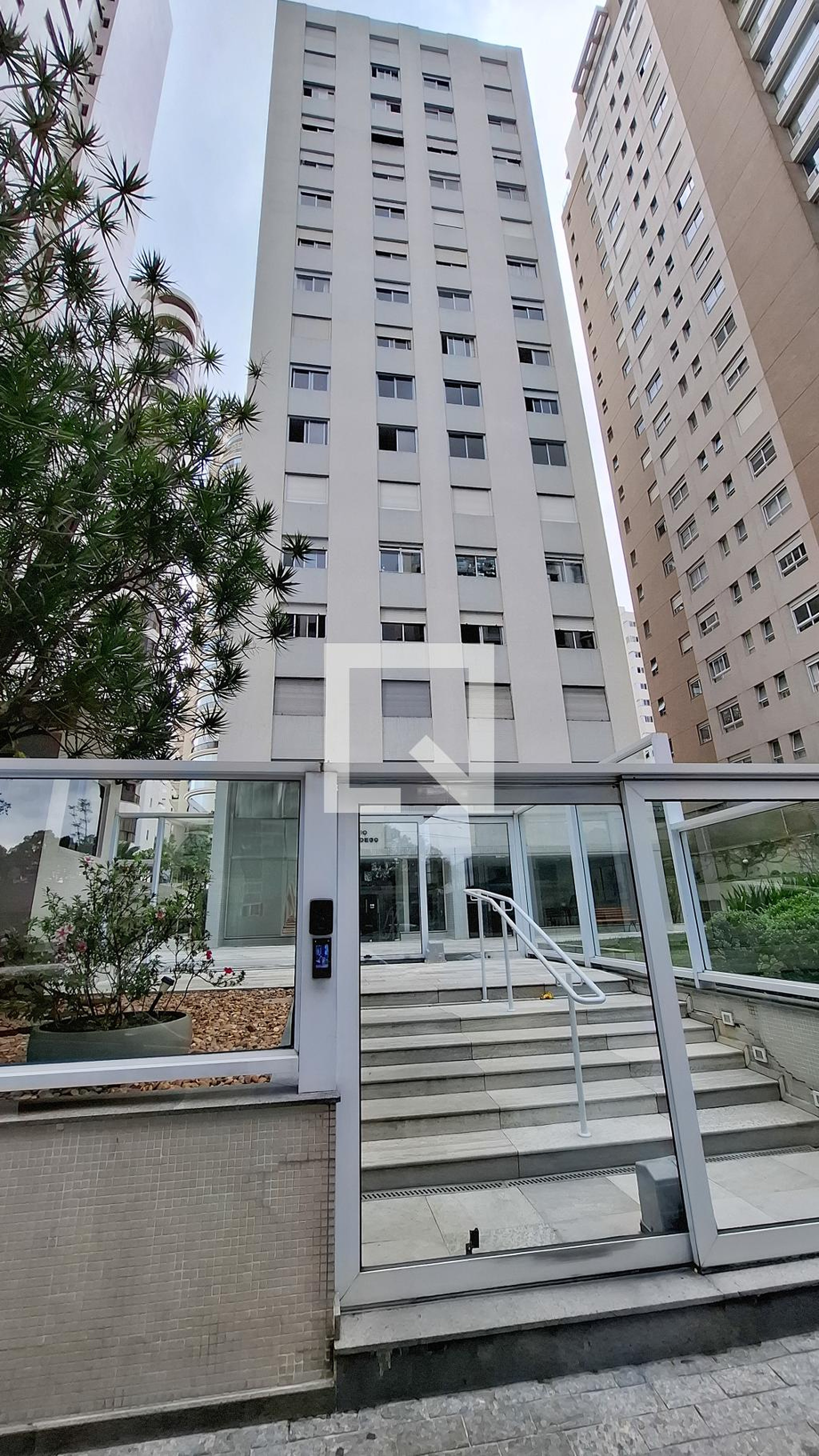 Fachada do Prédio Condomínio Rio Mondêgo