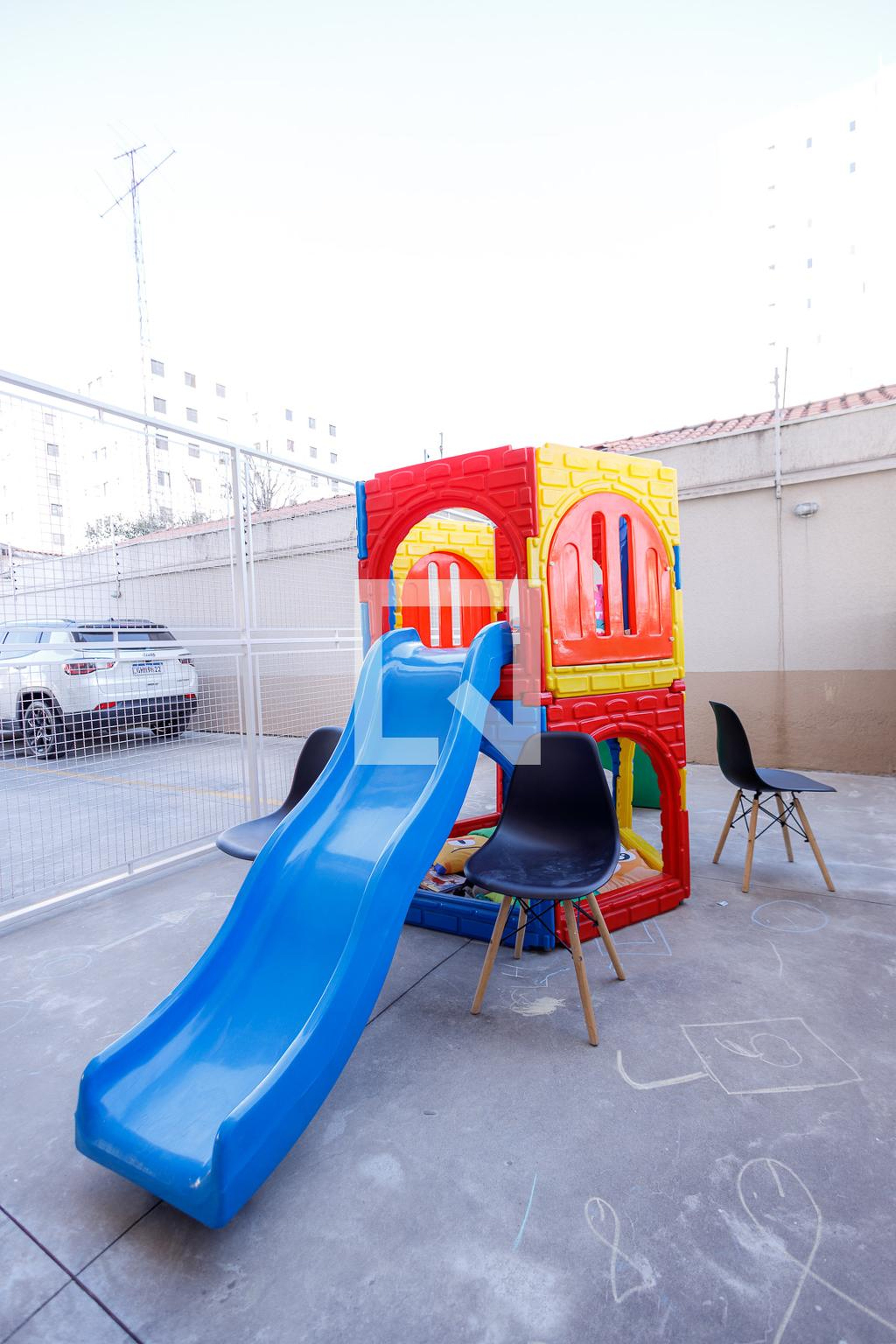 Playground - Maison Independência