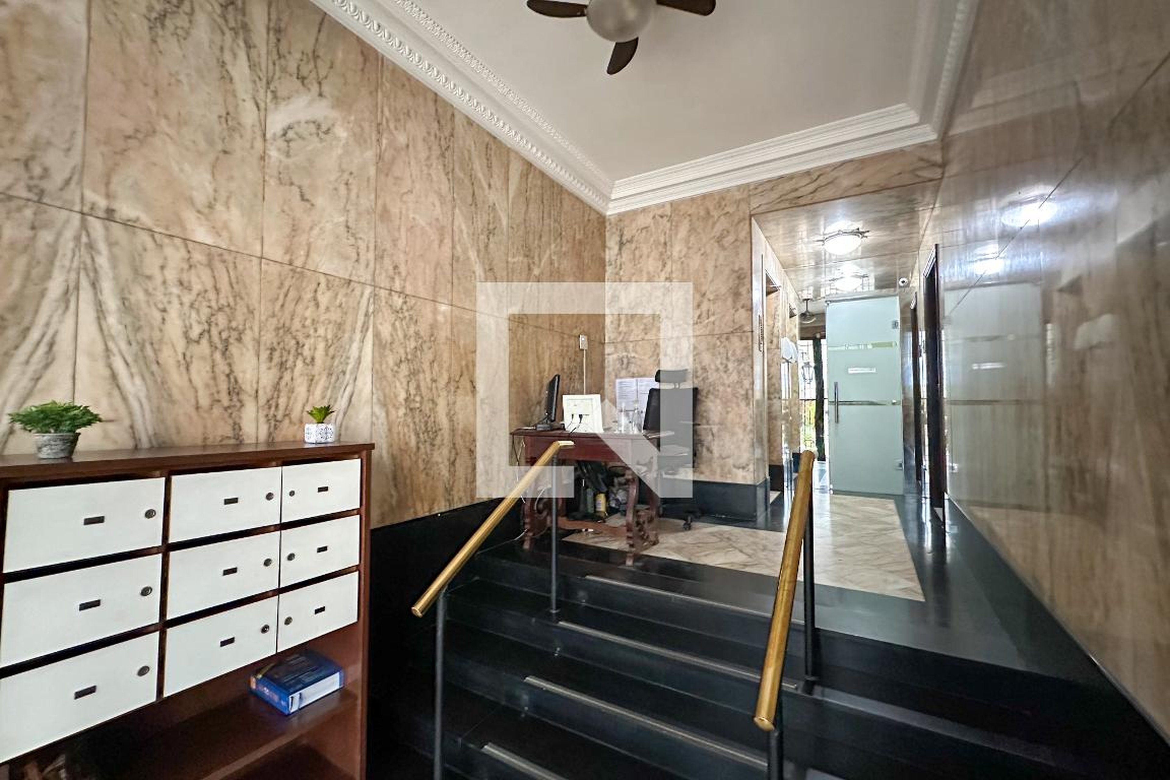 Entrada - Edifício Maria Heloisa