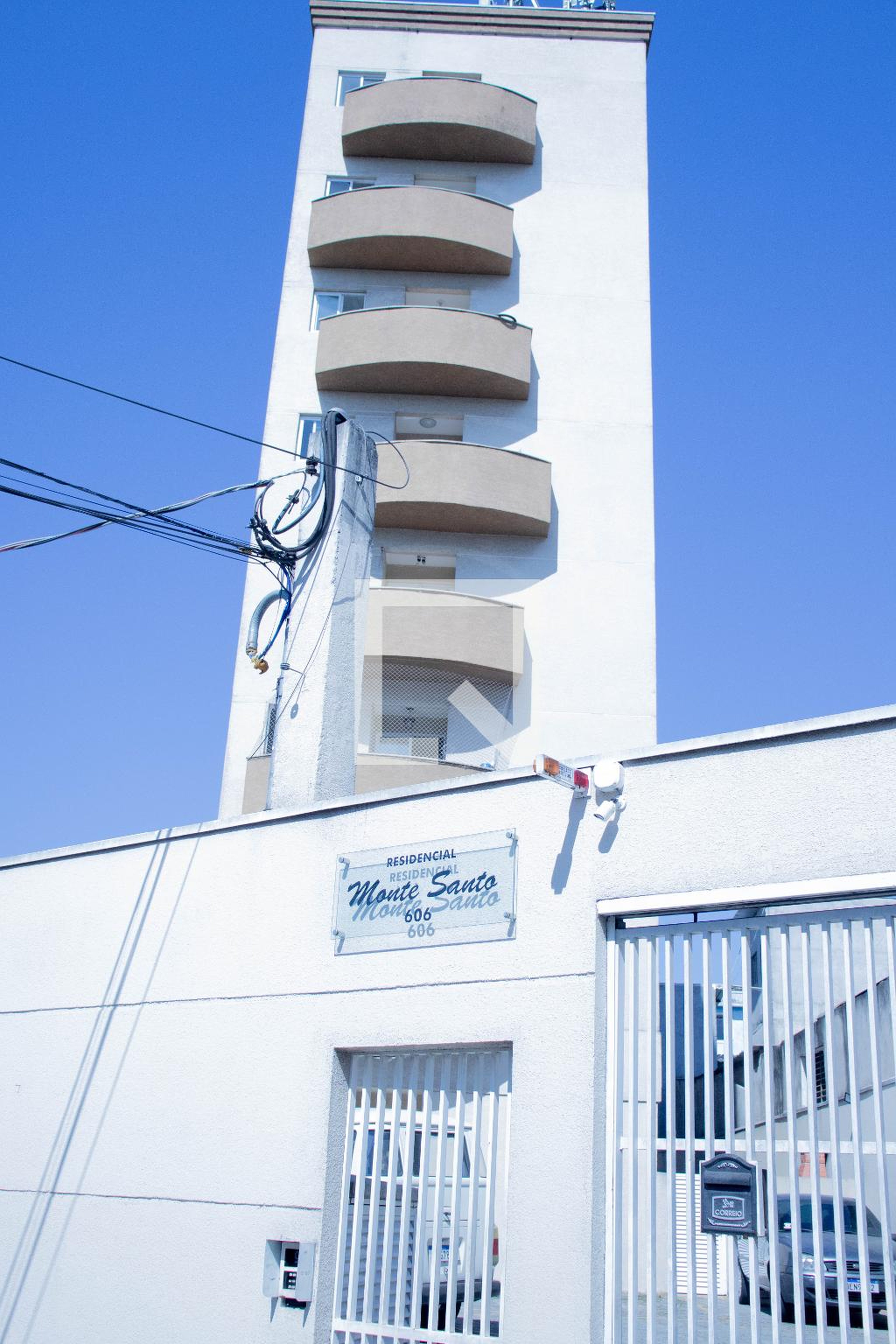 Fachada do Prédio Condomínio em Avenida Manoel dos Santos Braga, 606