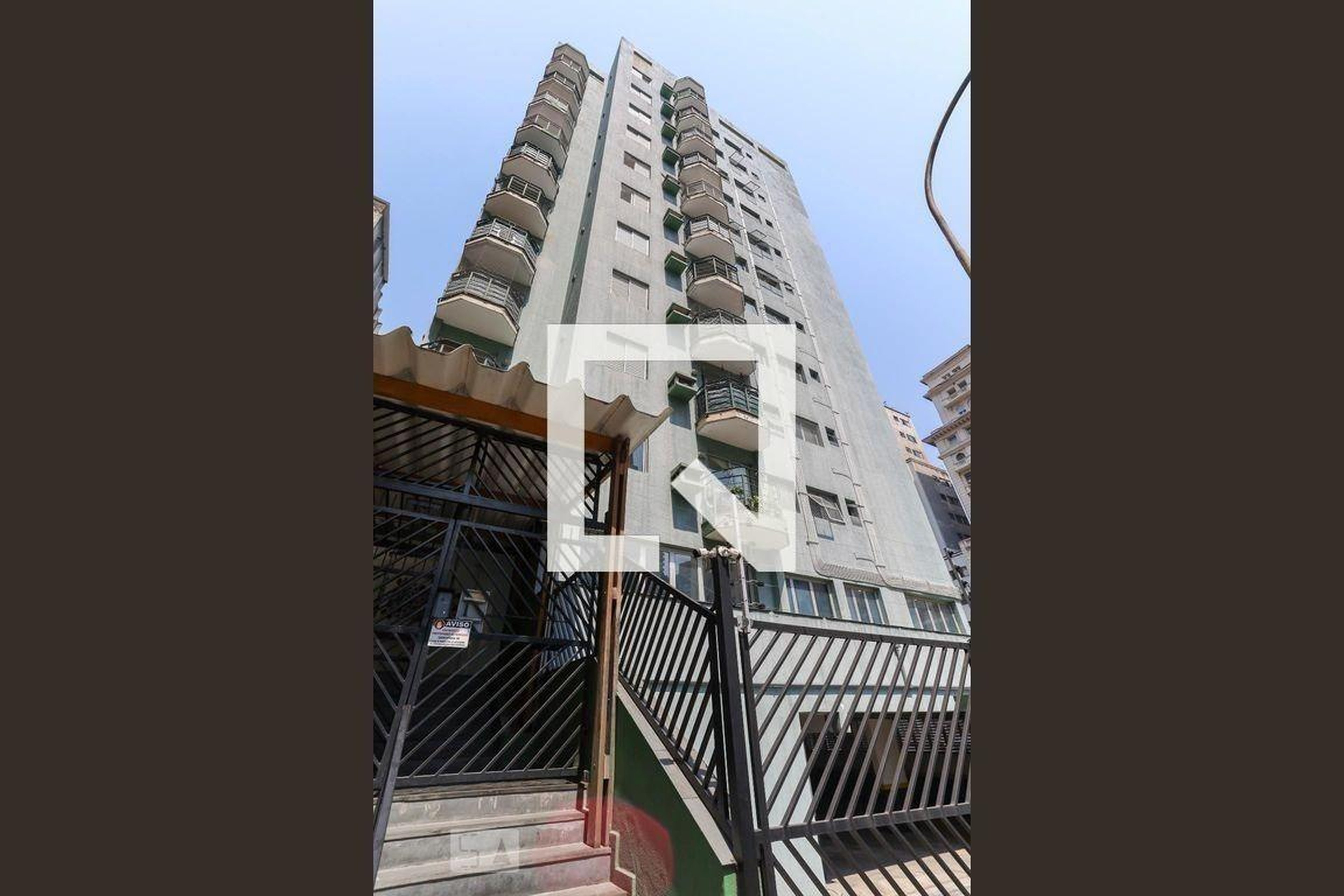 Fachada do Prédio Condomínio Metropolis