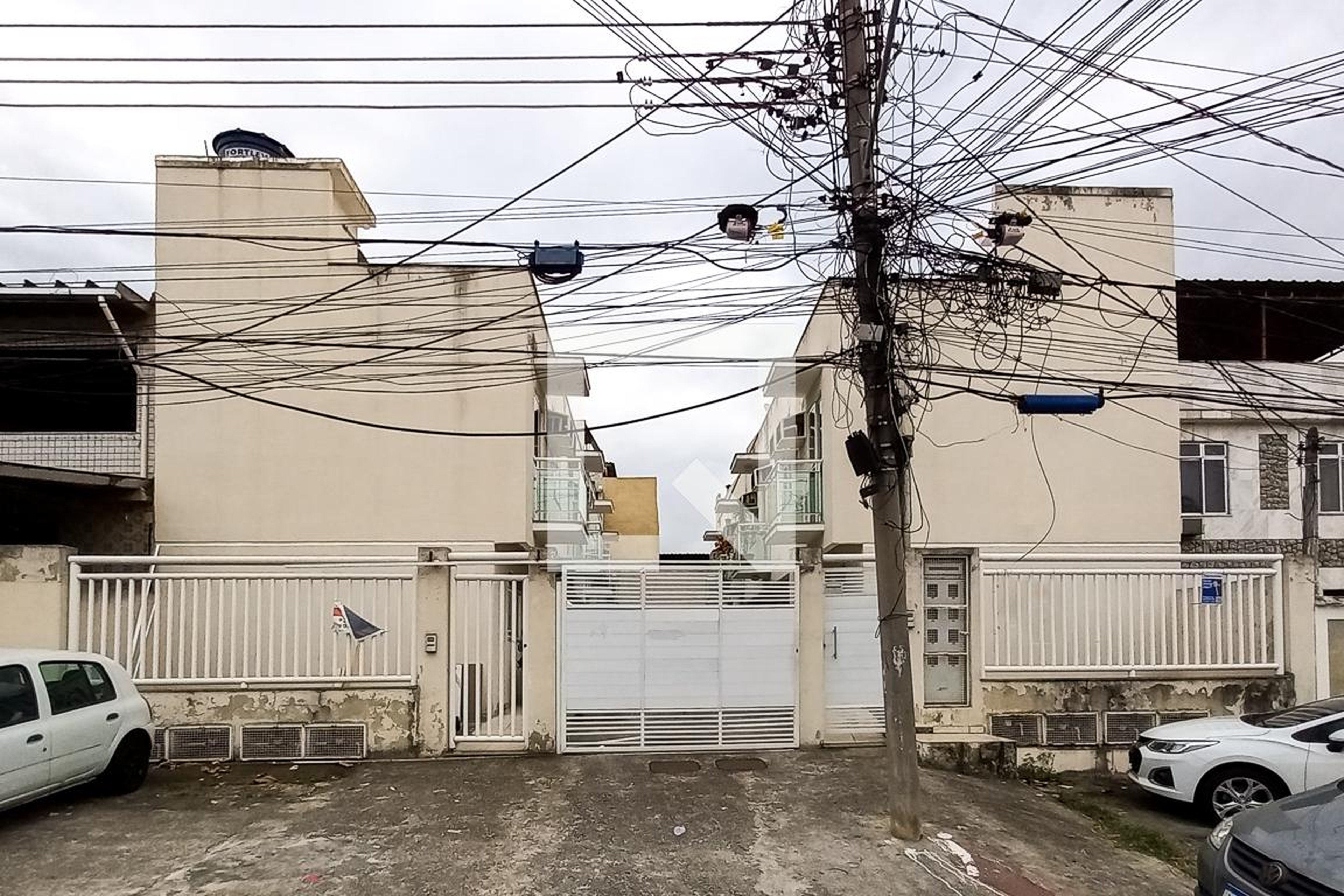 Fachada do Condomínio Condomínio em Rua Taquarí, 62 Casa 1, 62