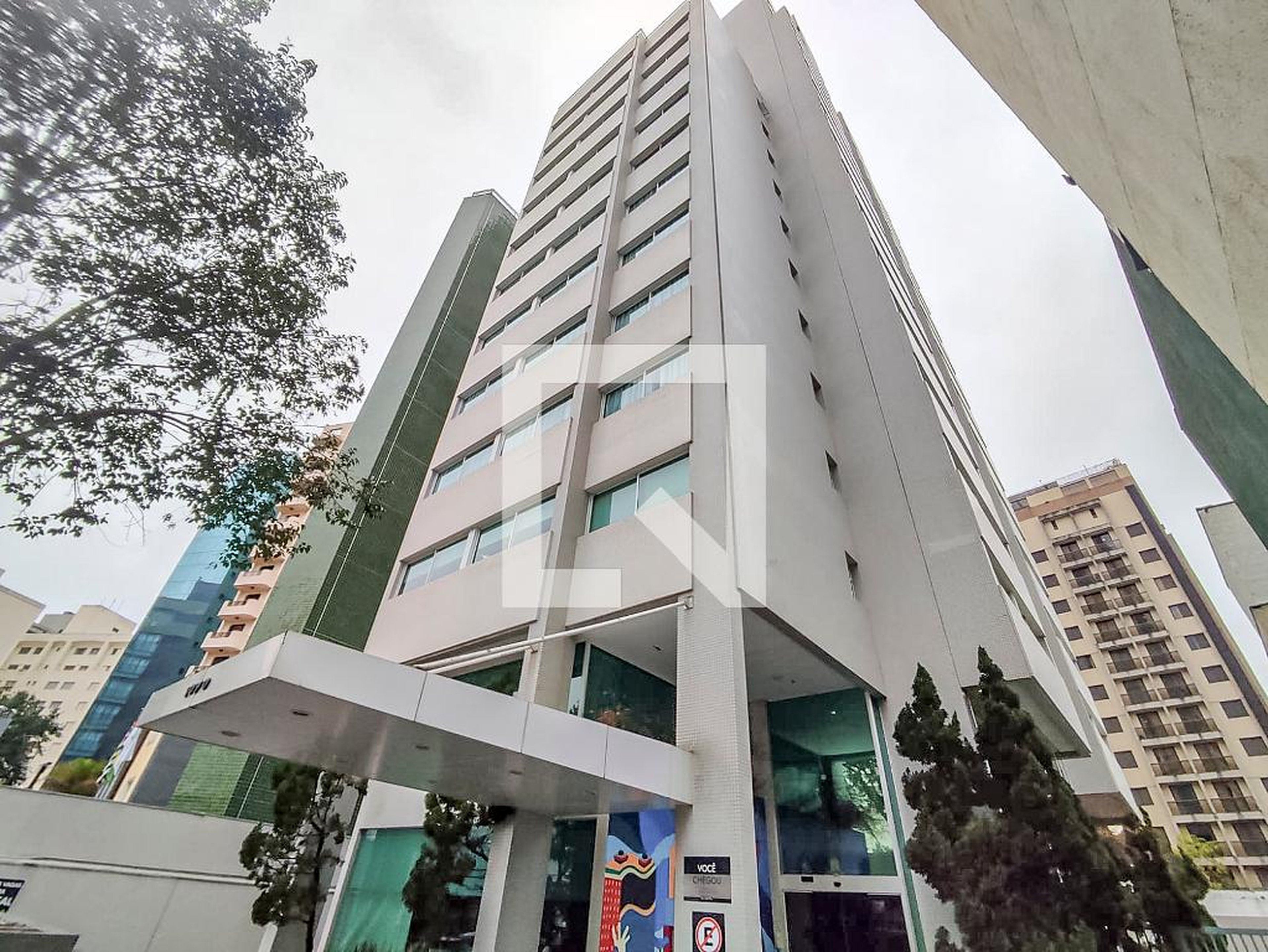 Fachada Condomínio Flat Apeninos