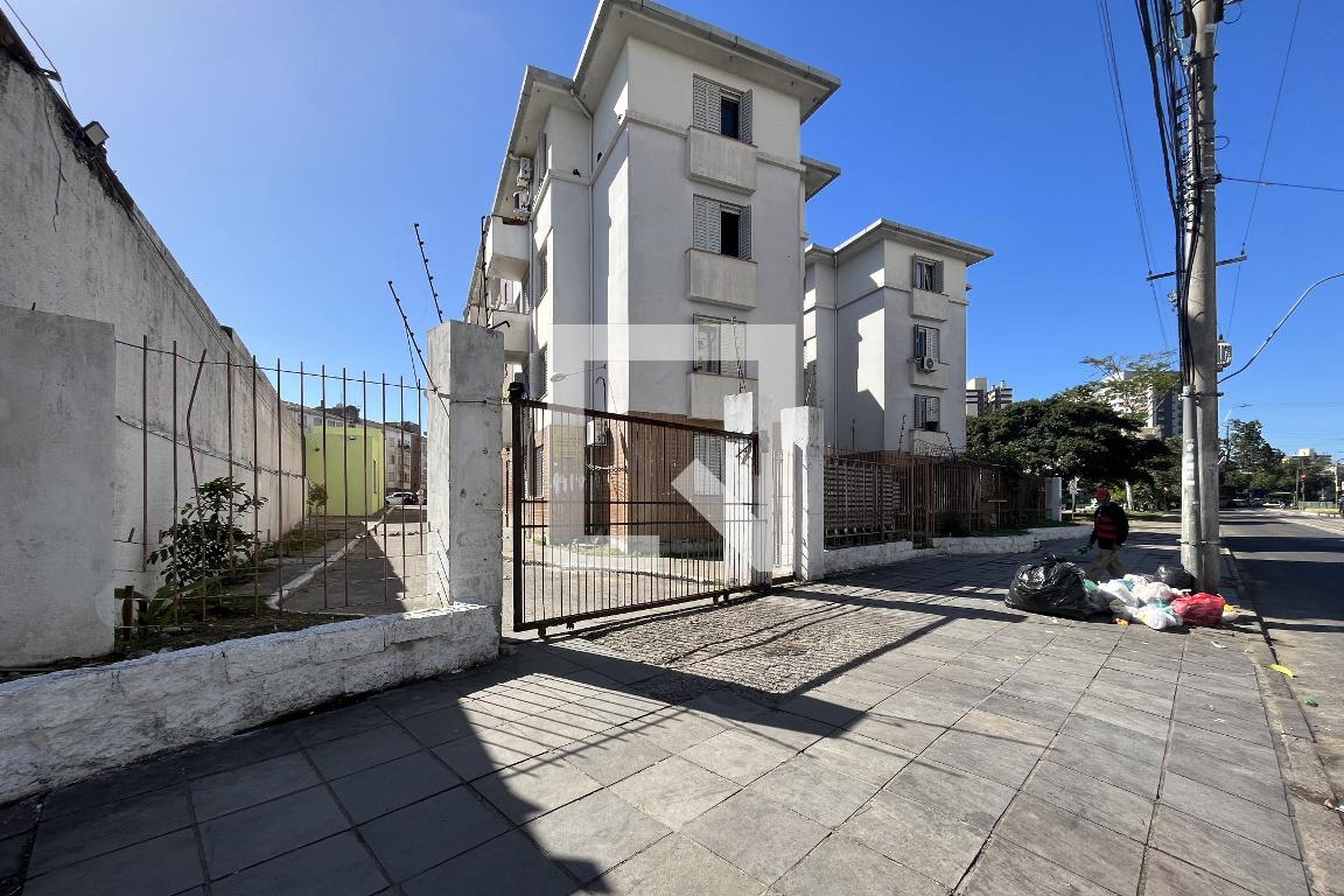 Fachada Condomínio em Avenida Bento Gonçalves, 190