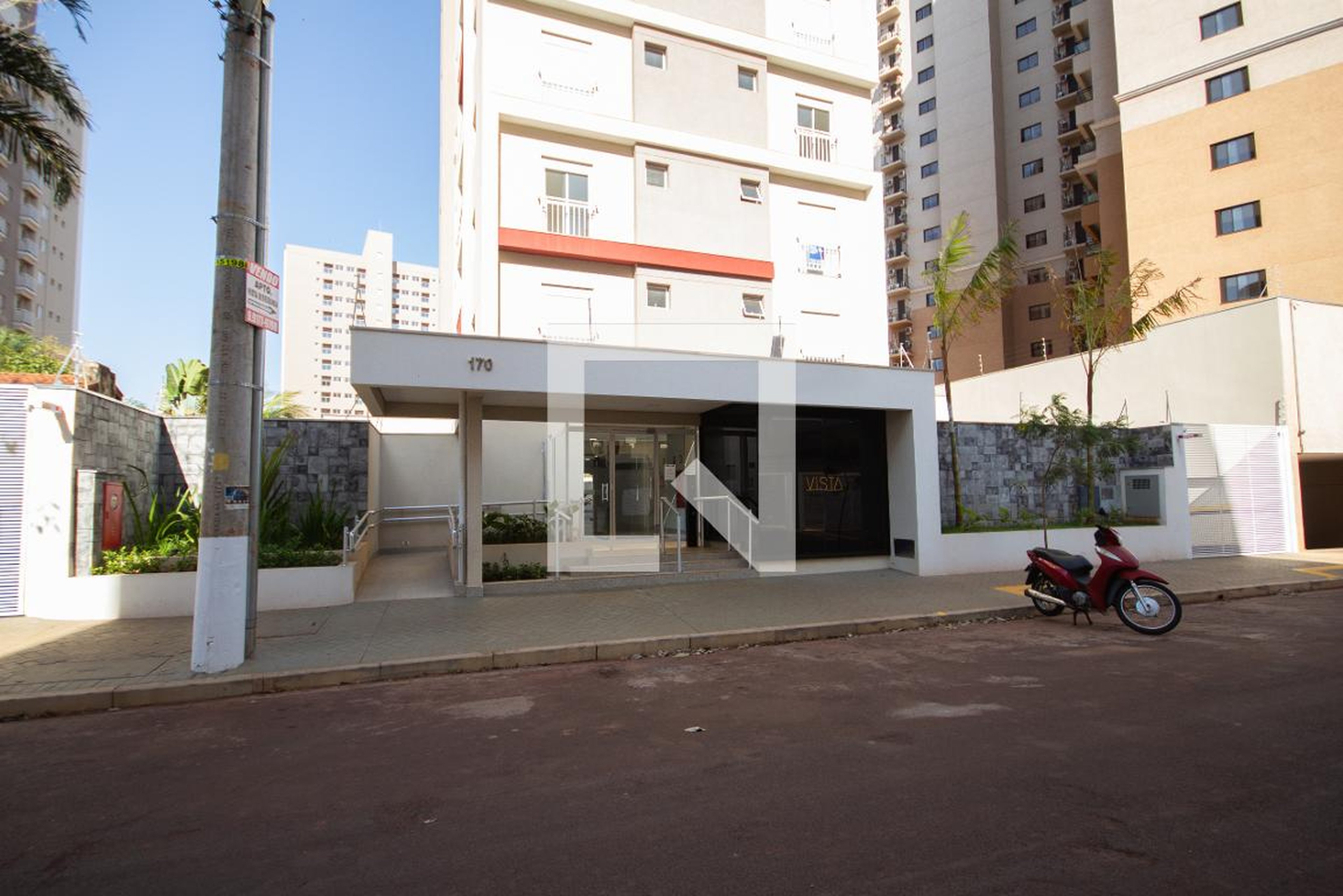 Fachada do condomínio Condomínio Vista Ribeirânia