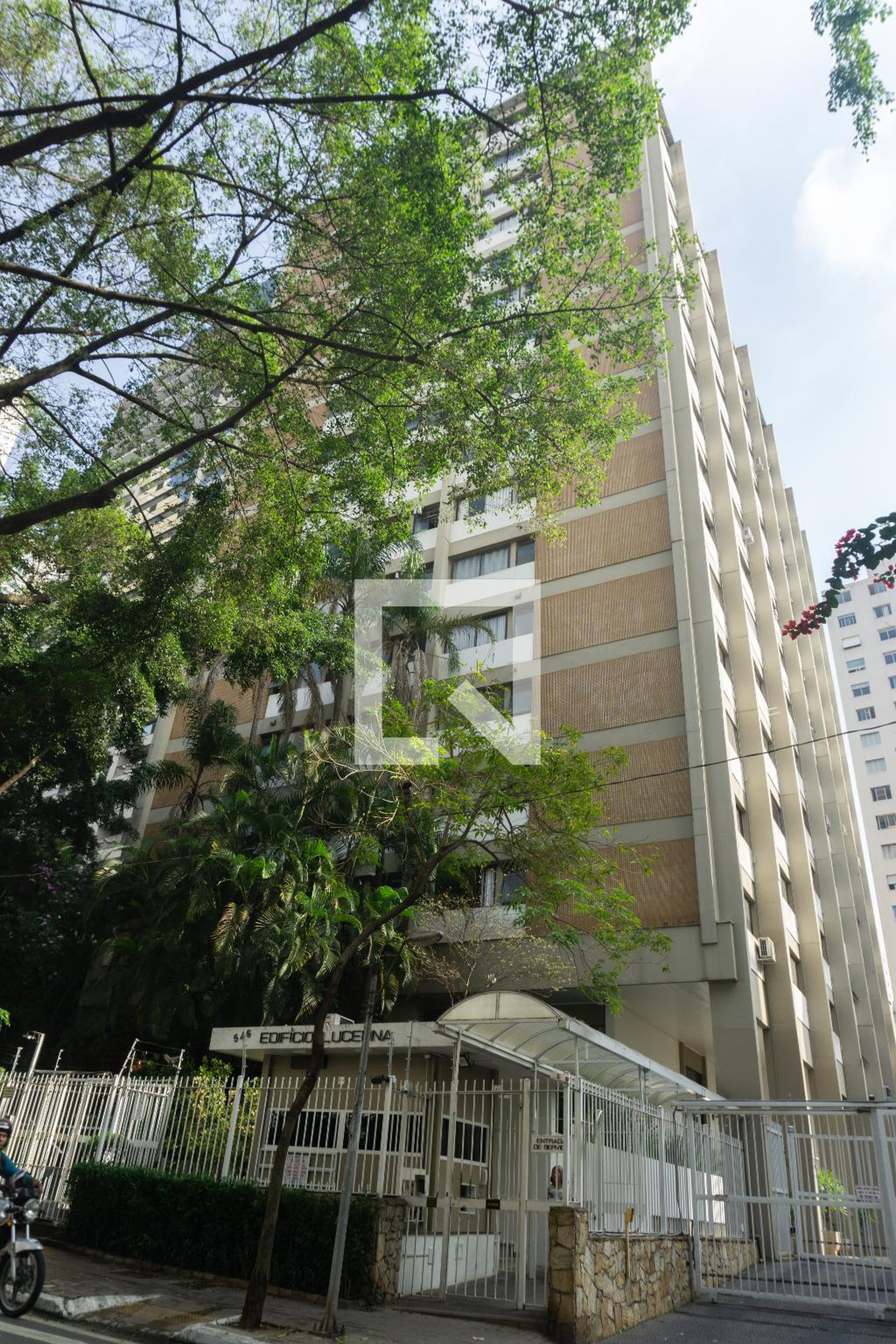 Fachada Condomínio VN Frei Caneca