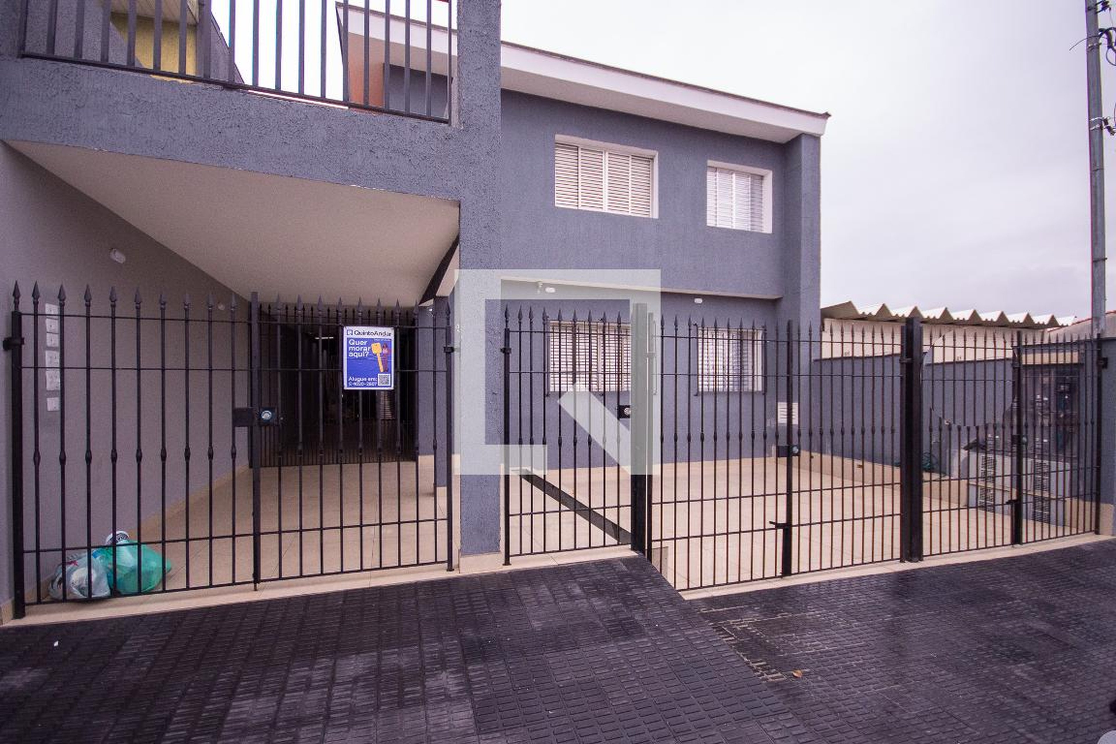 Fachada Condomínio em Avenida Patente, 371