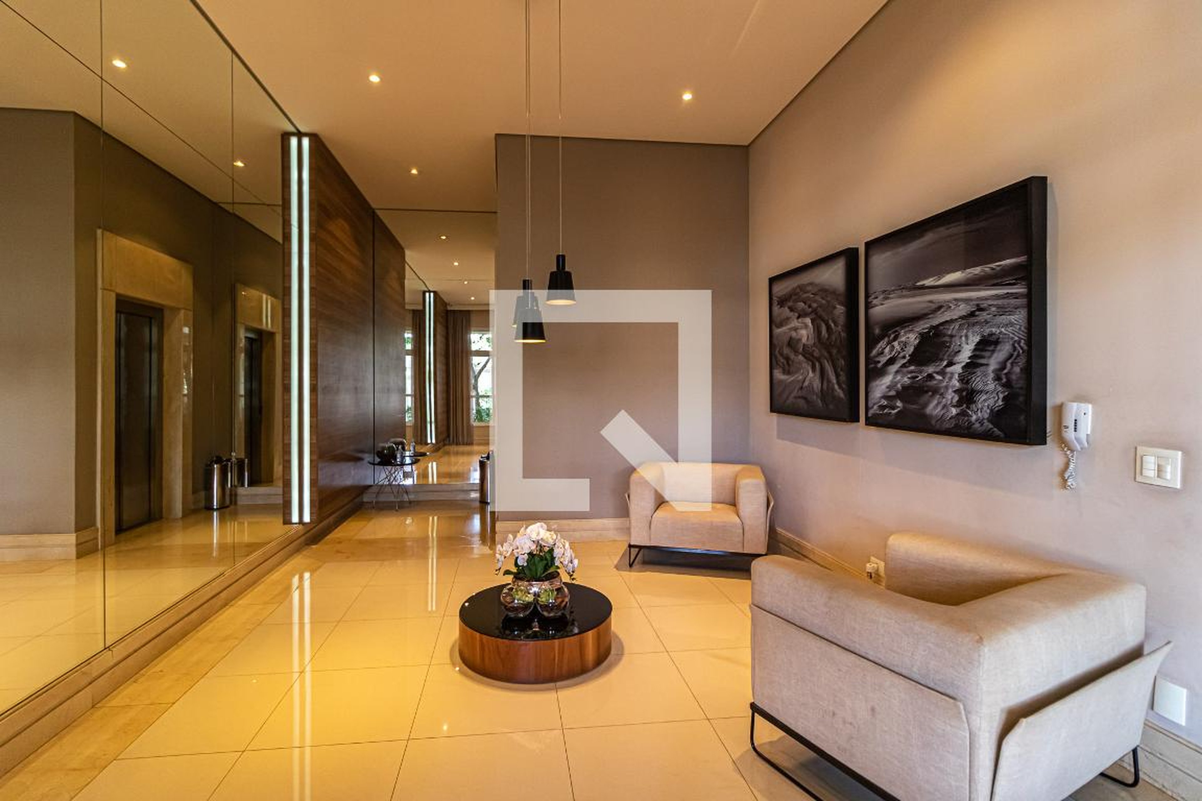 Hall social - Parc Devant