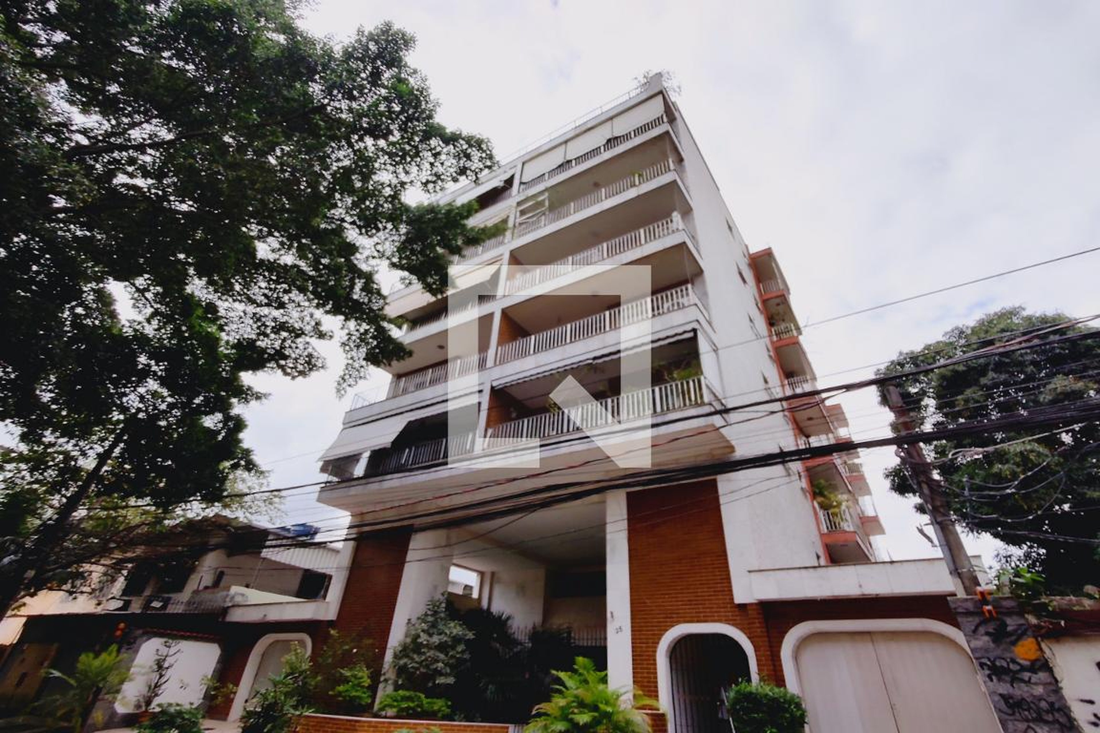 Fachada do Prédio Edifício Christina