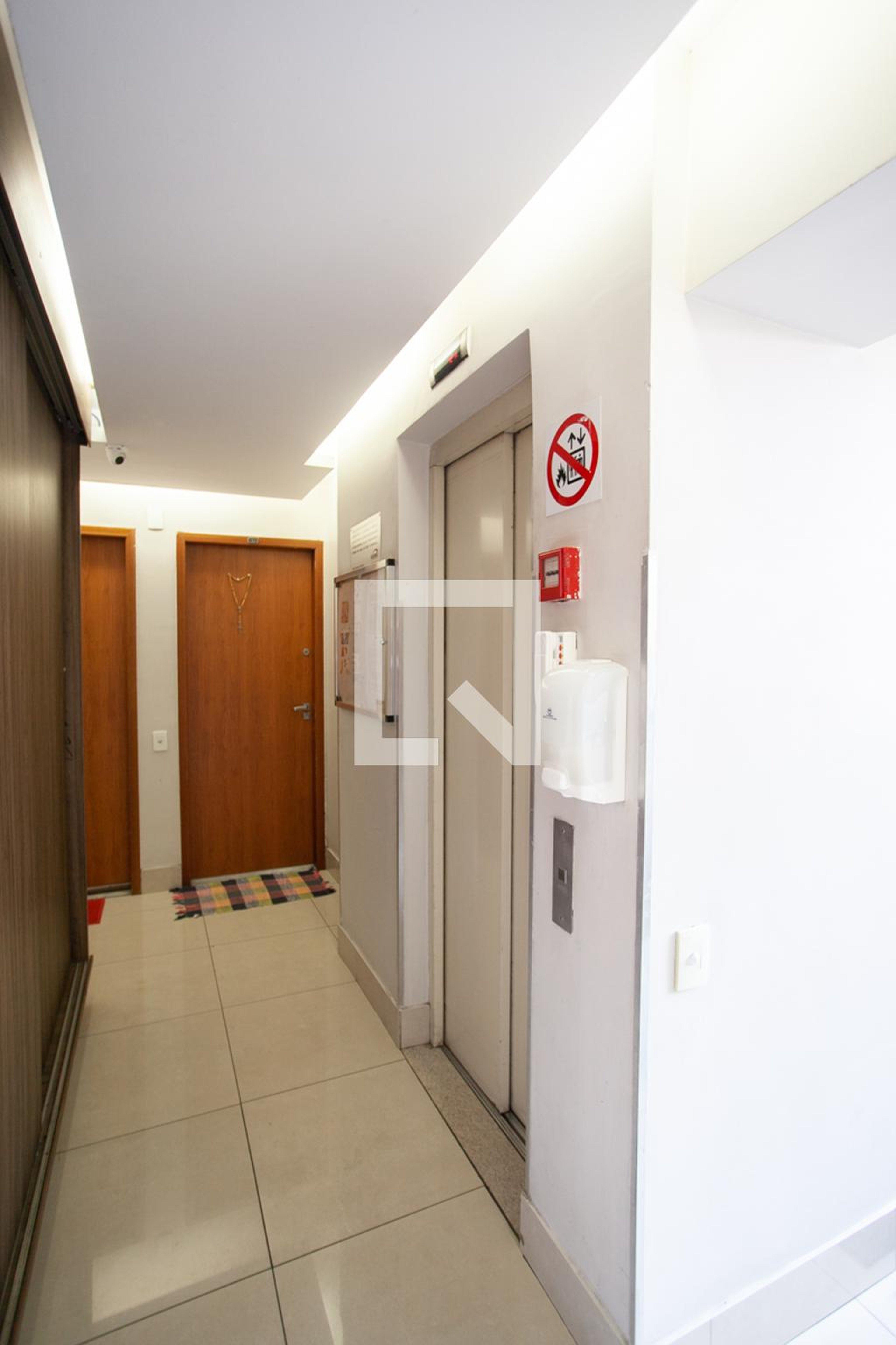 Elevador - Vesper Blue Park