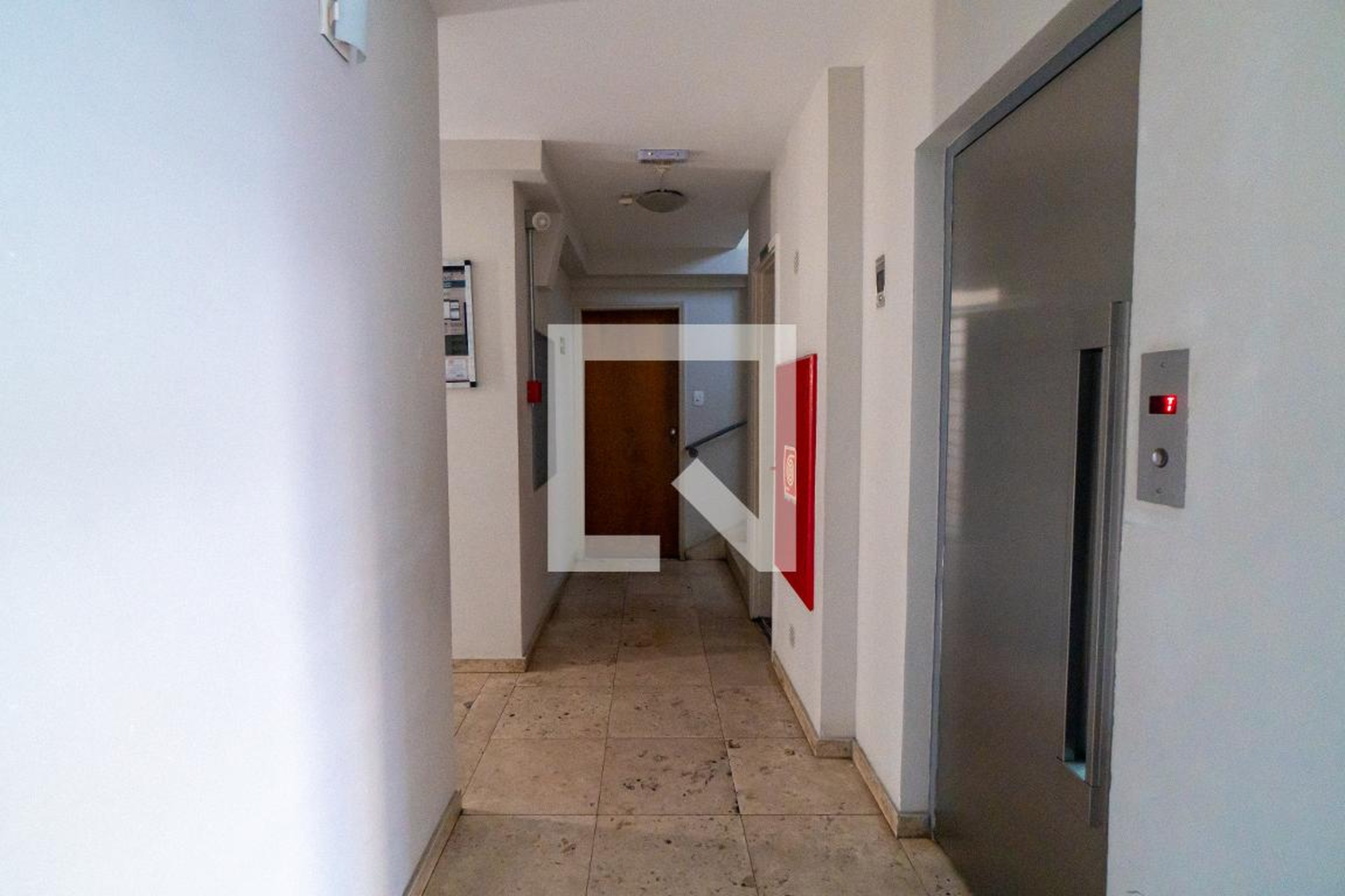 Hall de entrada - Edifício Henrique