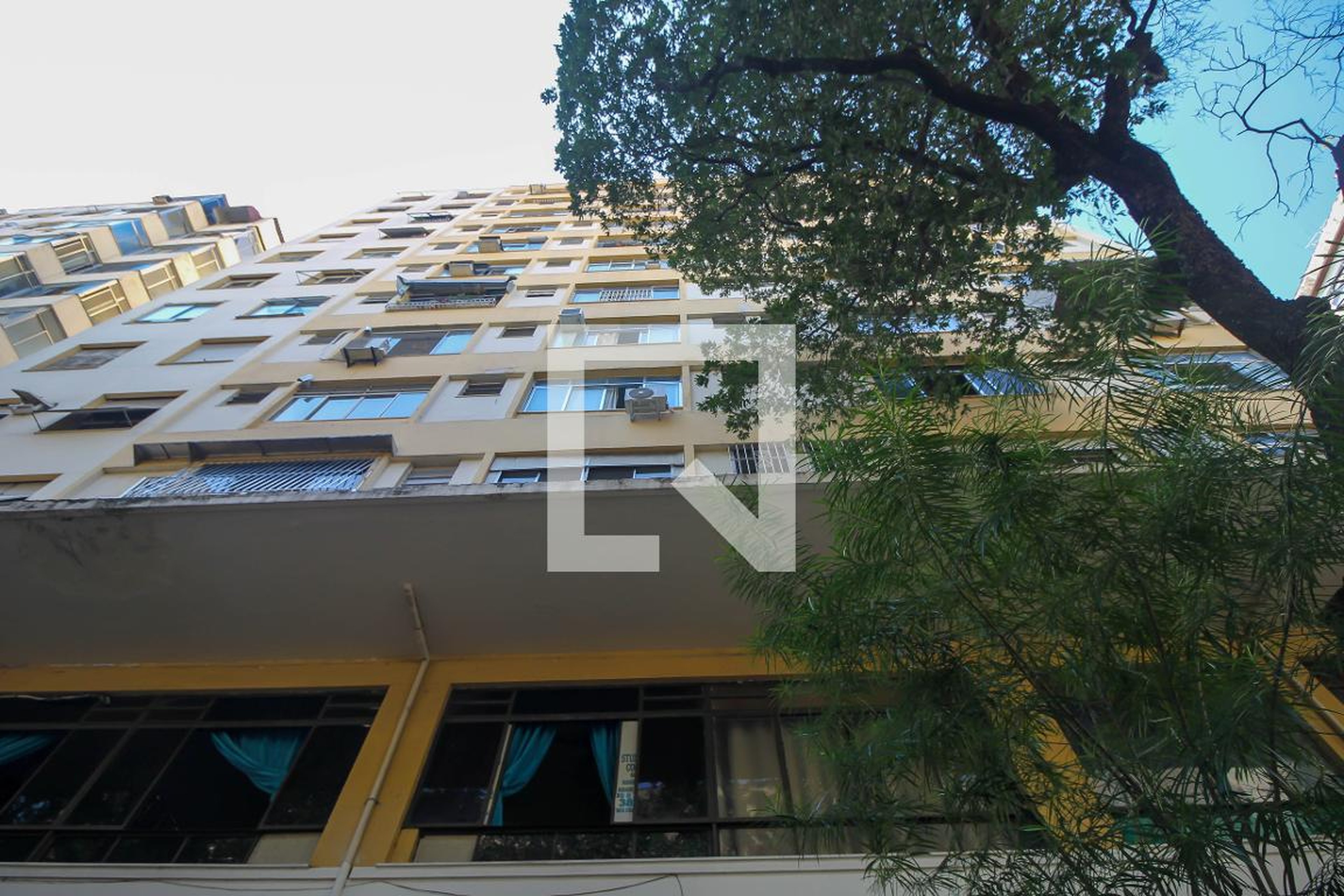 Fachada do Prédio Condomínio Nazaré